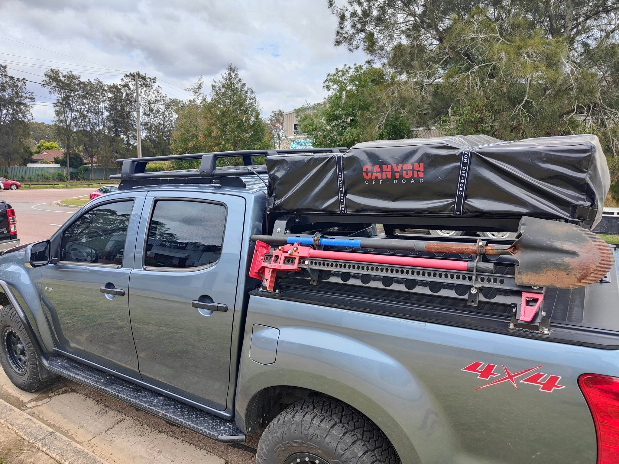 Dual channel mounting system for Darche kozi and eclipse side awnings?