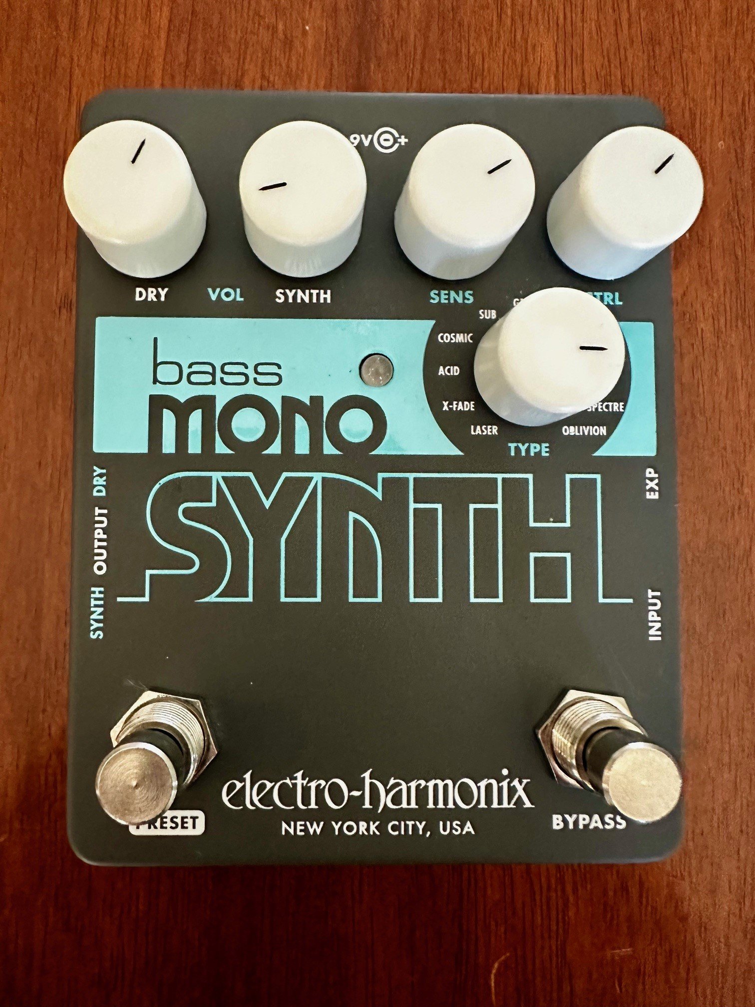 Ehx Bass9 for authentic bass sound from guitar