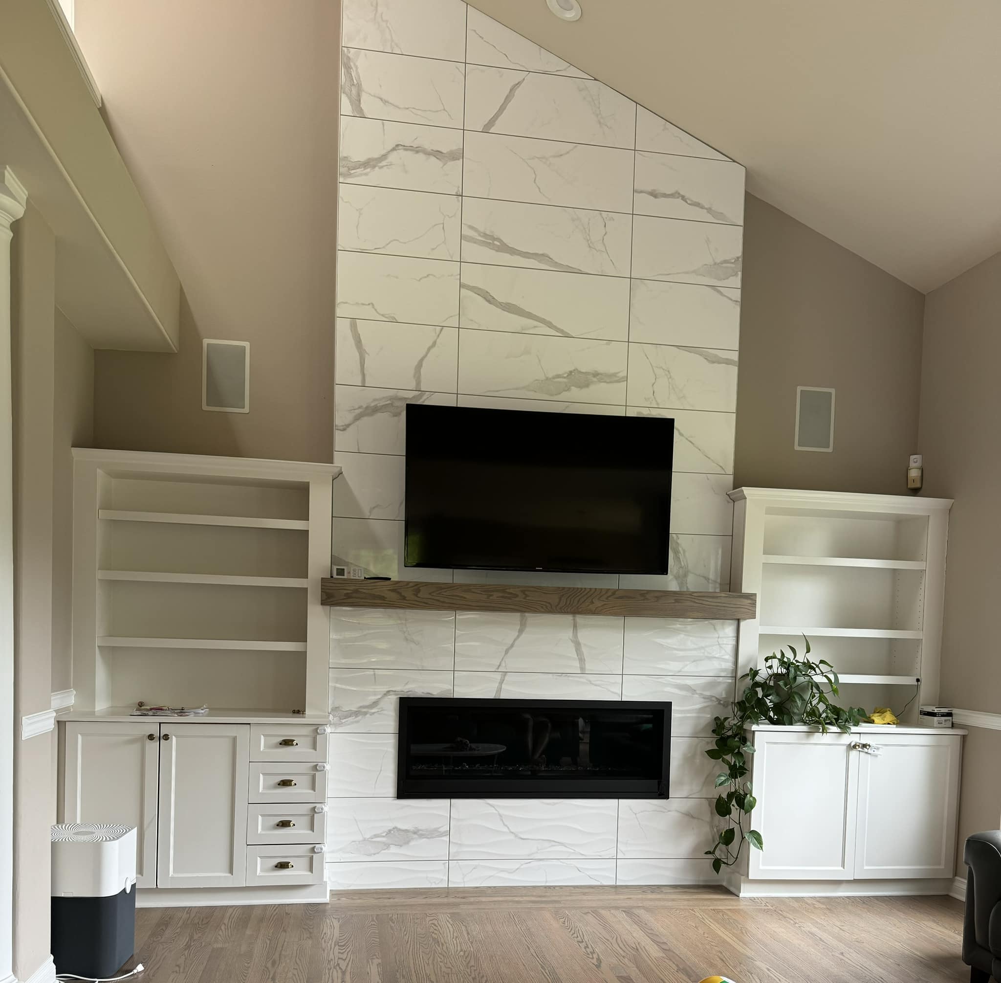 Home Design and Decor | Wall is BM Chelsea Gray not interested in ...