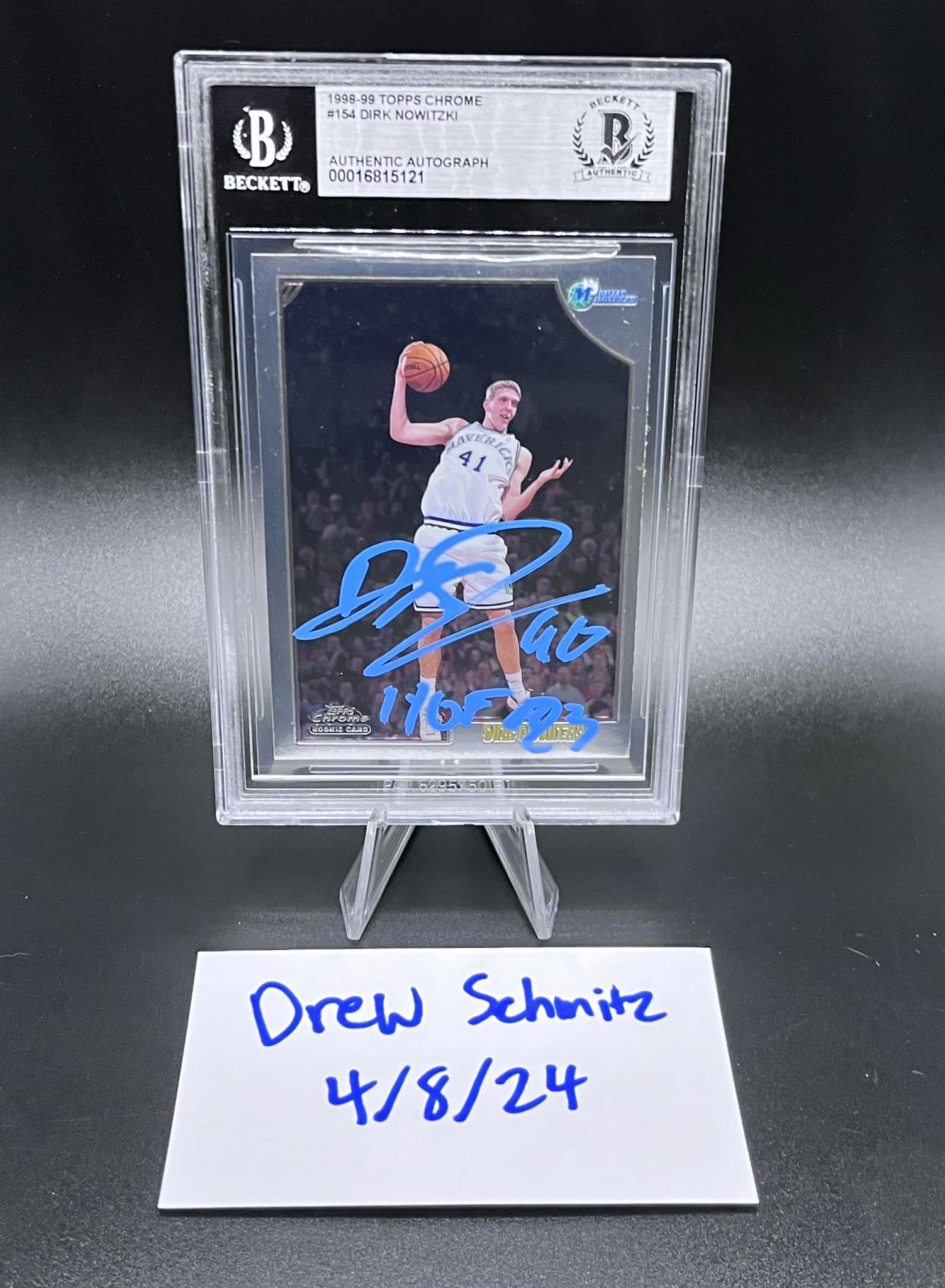 FIRST LOOK: Dirk Nowitzki & Steve Nash have dual autograph cards