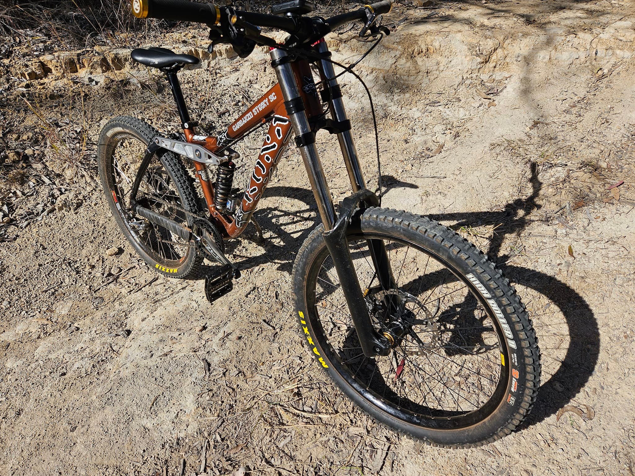 mtb flat pedal OneUp Components - Composite Pedals Farbe:DARKSILVER MAT-BLACK M8 Softail TOP 10 BEST Buffalo cast aluminum construction with