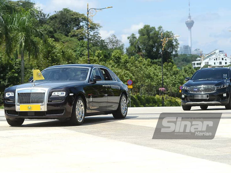 Sinar Harian - Kenderaan membawa Sultan Kedah, Al Aminul... | Facebook