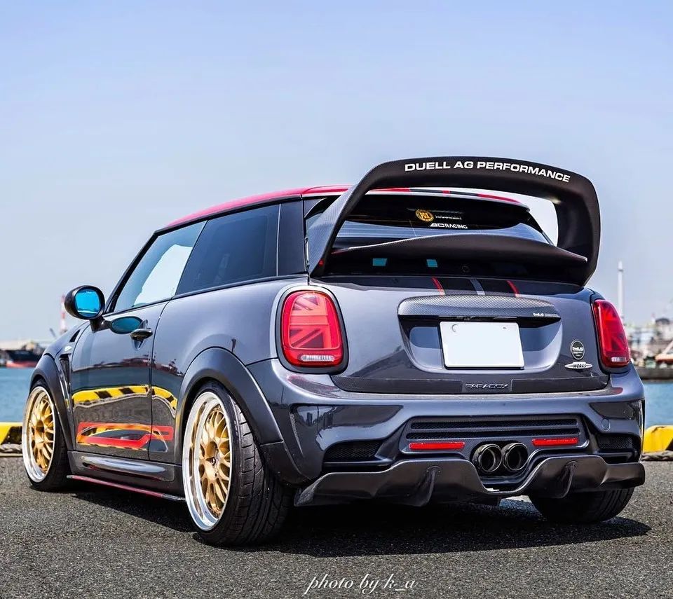 DUELL AG personifies the pinnacle of Mini Cooper tuning flowing