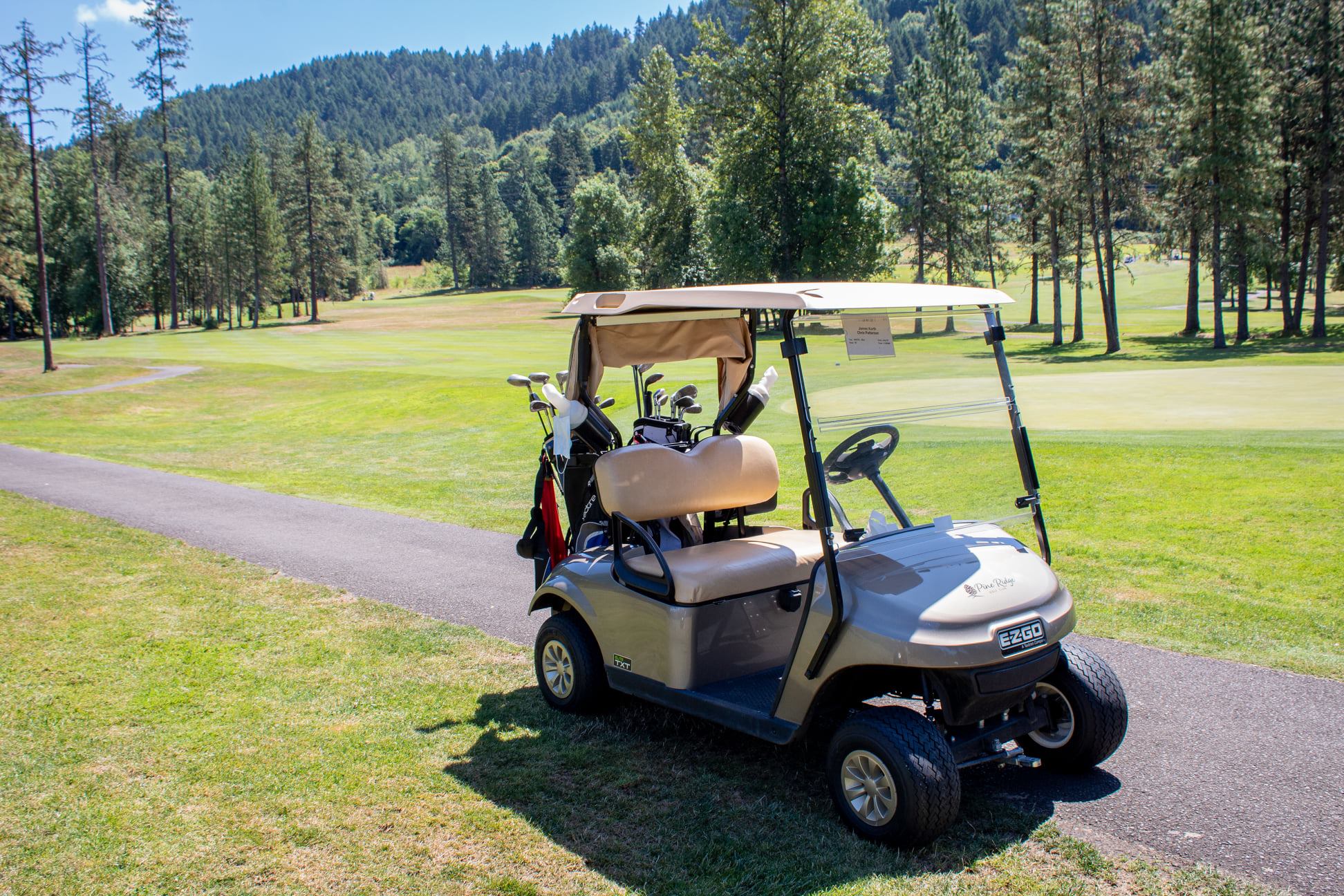 Pine Ridge Golf Club | Springfield OR