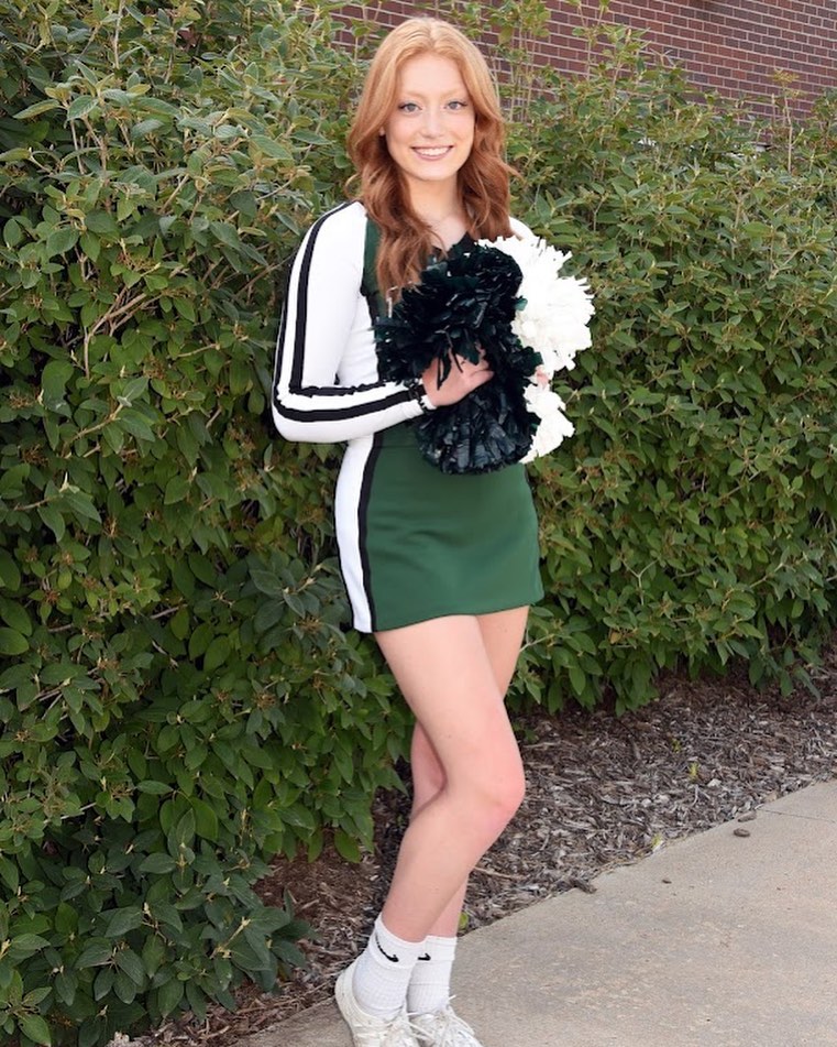 💚🤍 Senior spotlight 🤍💚 This is... - Fossil Ridge Cheerleading