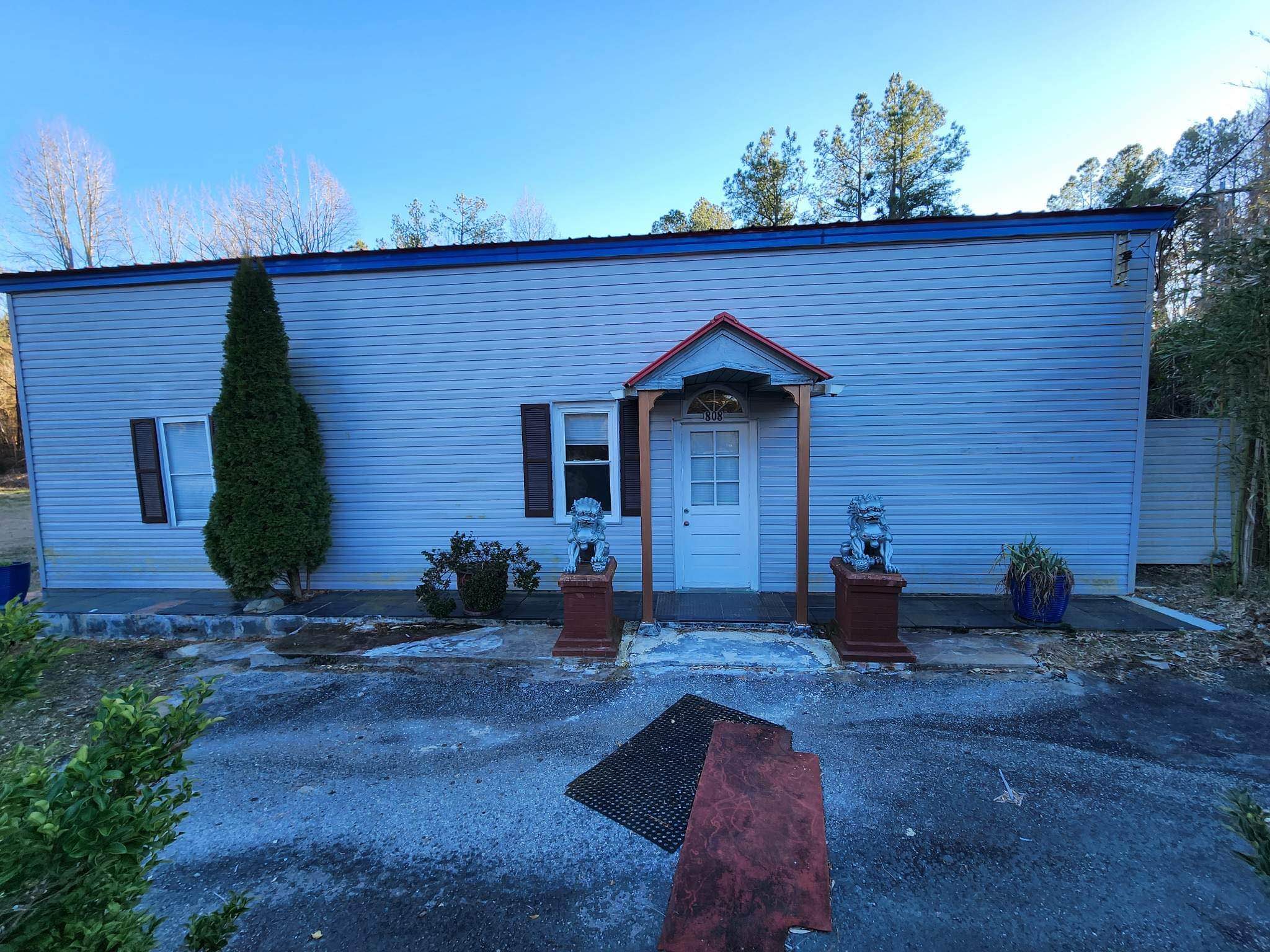 5 Beds 2 Baths House Property Rentals Alberta, Virginia