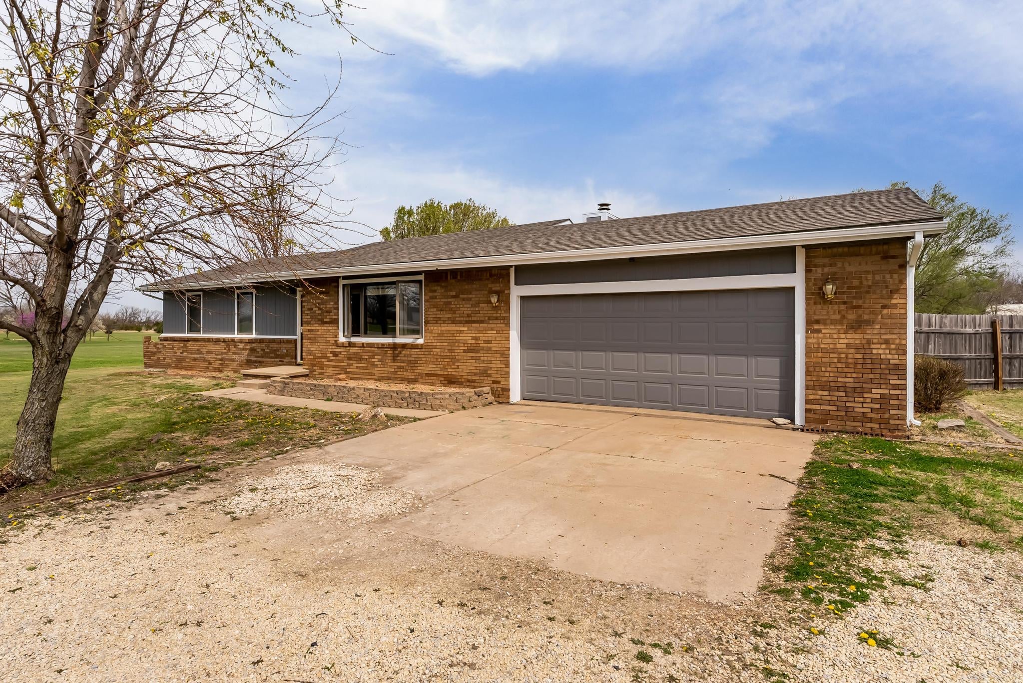 Welcome to a perfect blend of country and blacktop, the best of both ...