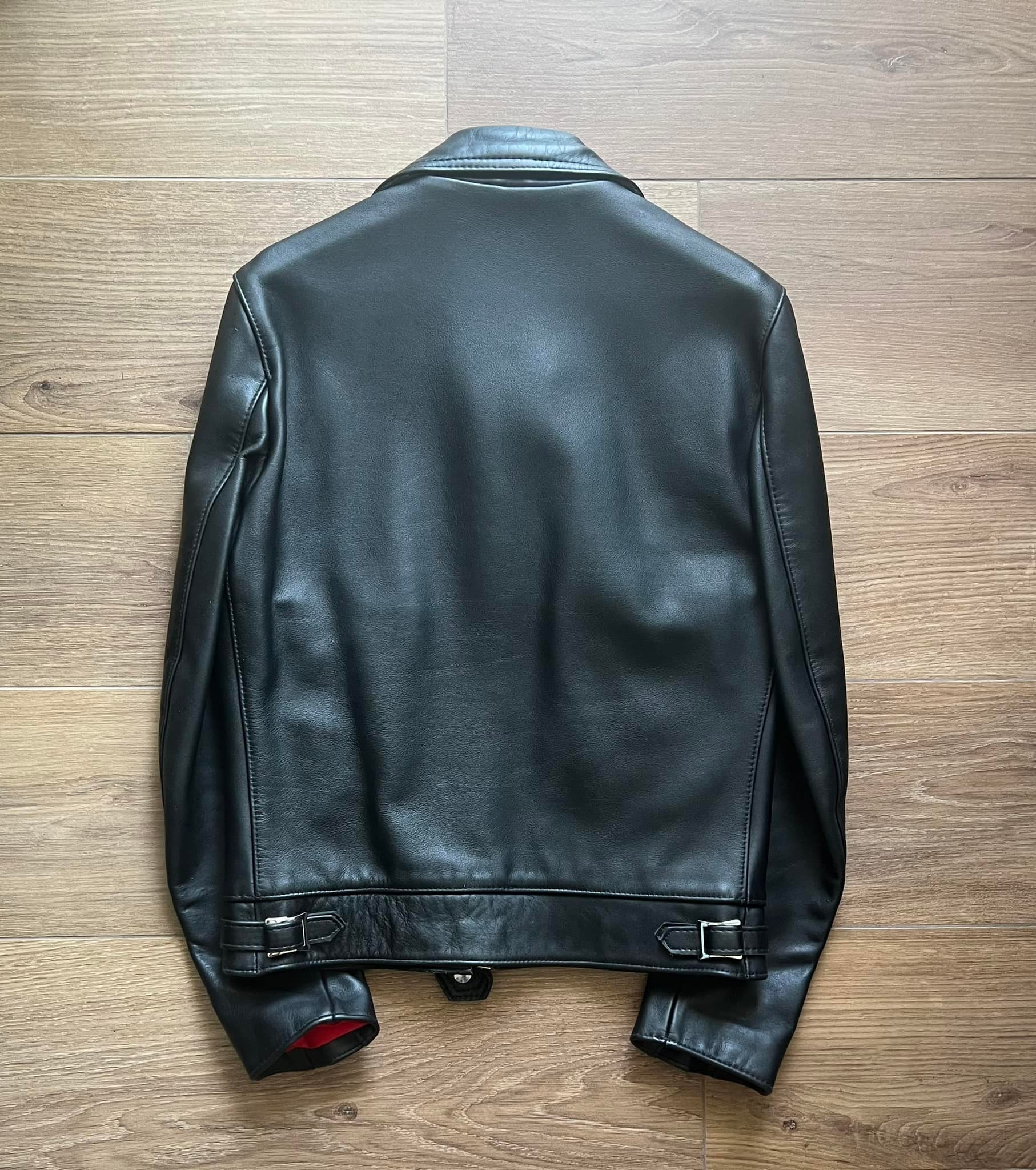 Lewis Leathers Dominator 551T Condition: 90% new Leather: black 