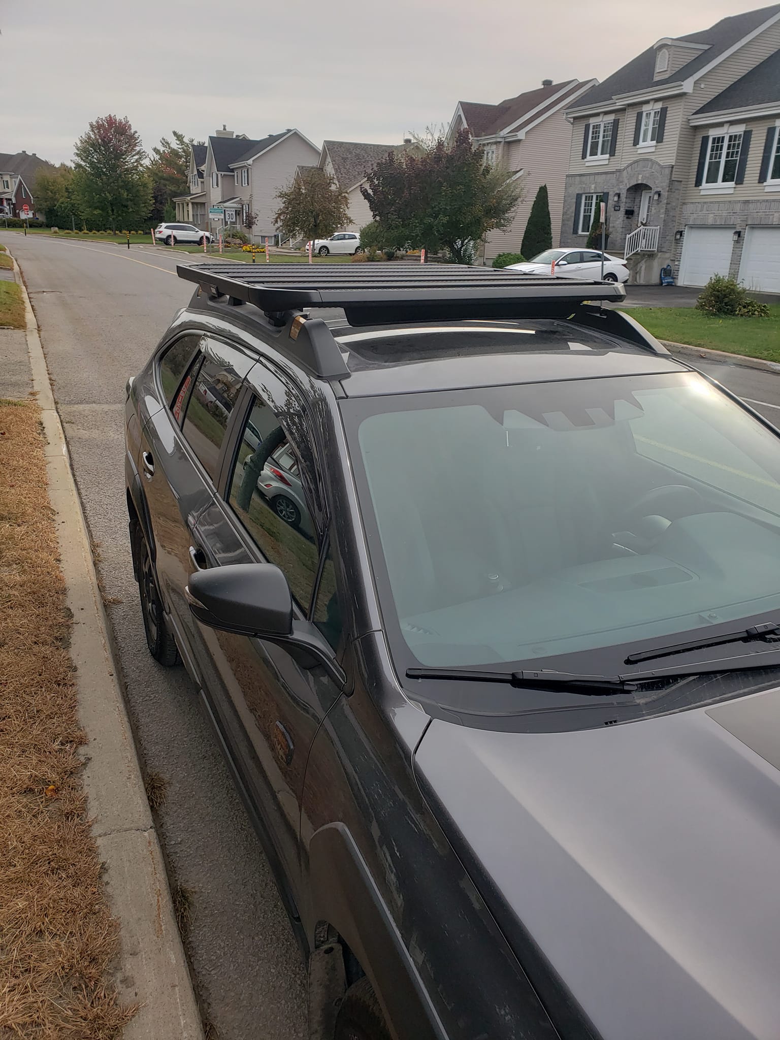 Thule Caprock roof platform review