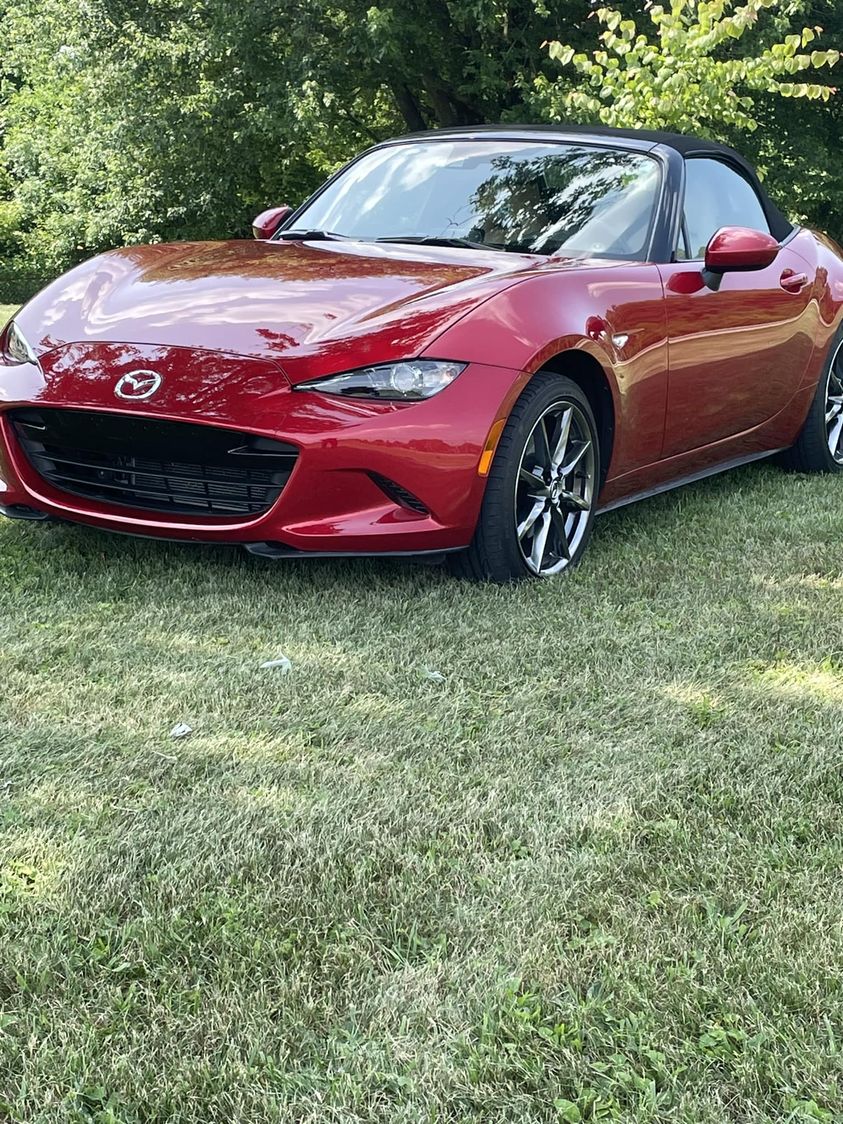 It's 2005 and you're looking for a cheap and small sporty