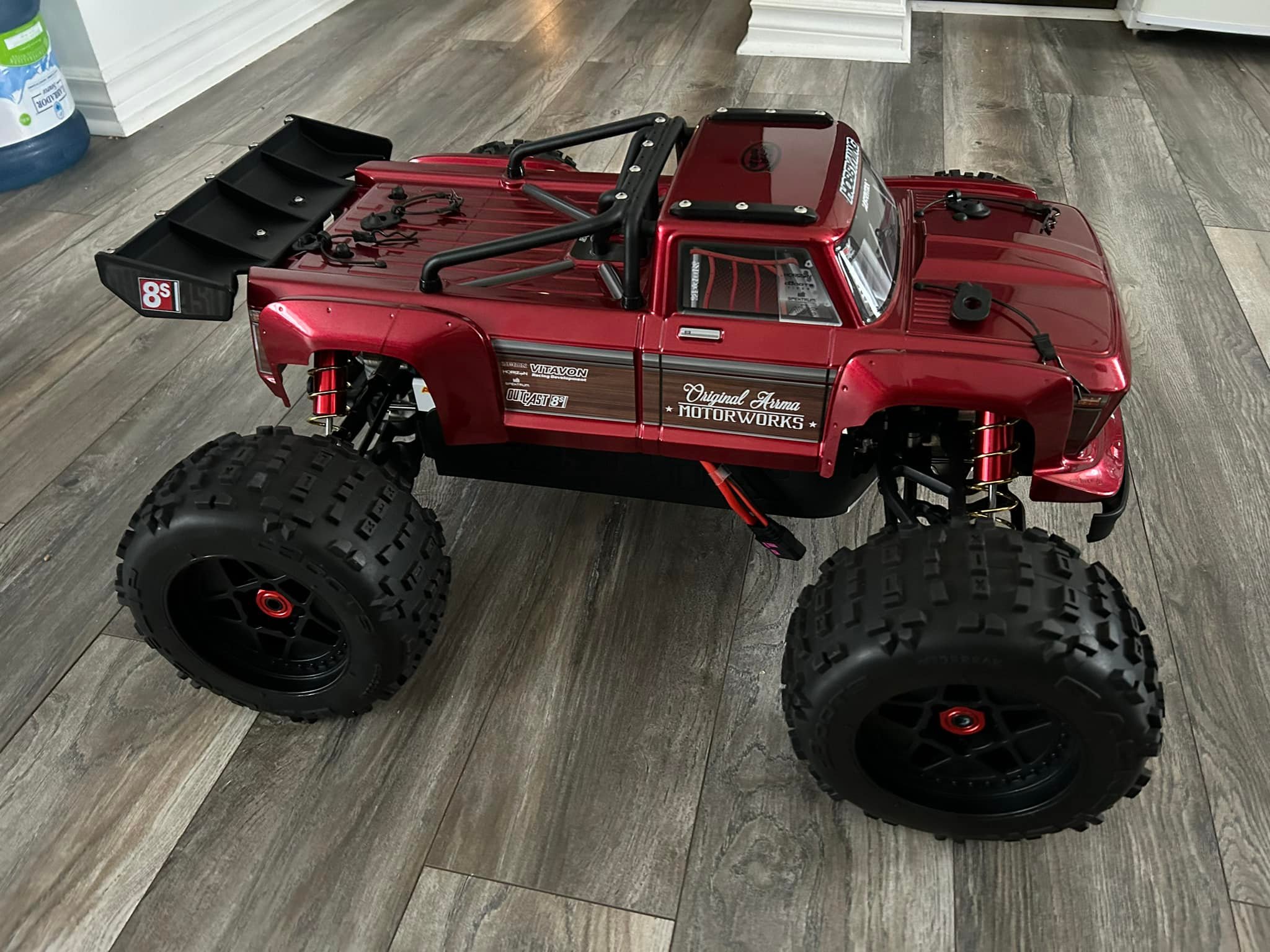 T-Bone Racing Wheelie Bar for the ARRMA Outcast 8S « Big Squid RC – RC