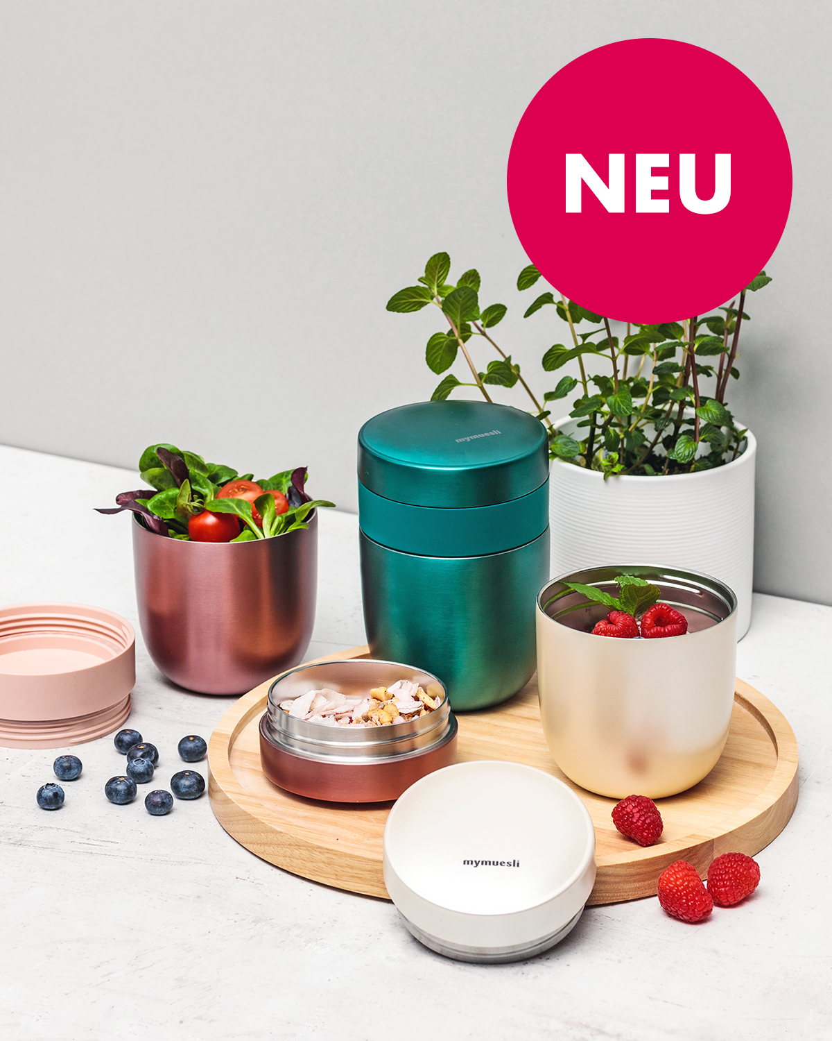 SHINE BRIGHT LIKE A THERMO 2GO BECHER 💎✨ www.mymuesli.com/neu-2go- thermobecher Heiß oder kalt, immer dabei! Ob Frühstück, Lunch oder Snack zwischendurch: ✓ für warmes Porridge, kaltes Müsli, heiße Suppe oder oder oder ✓