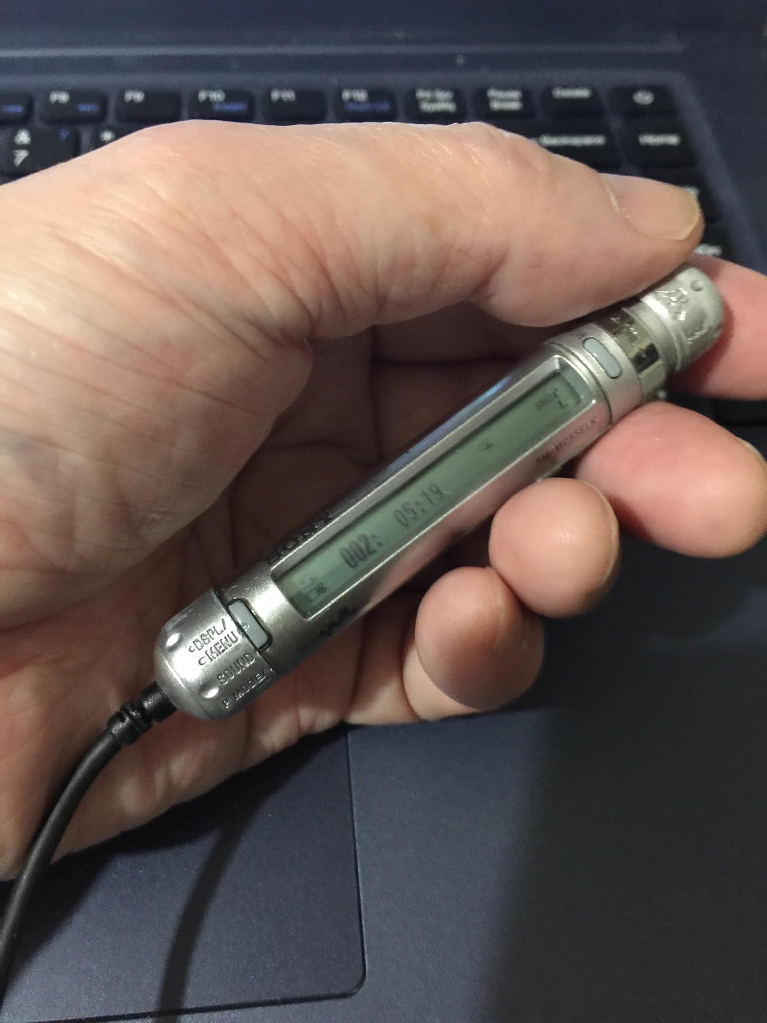 Sony CD Walkman D-F20 stopped working