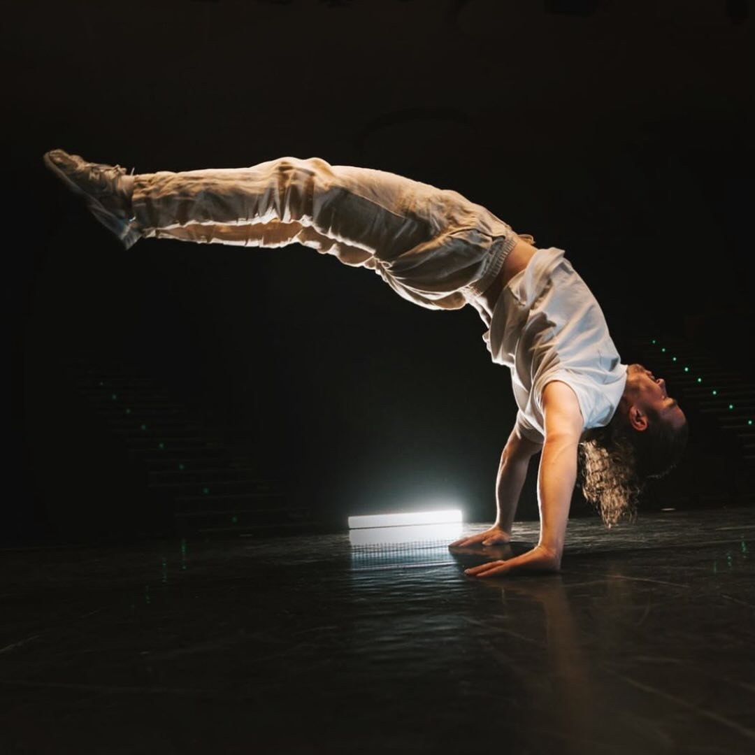 ACRO TUTORIAL TIME! 🤸‍♀️🔥 Ready to level up your acro skills? 💪 In this ...