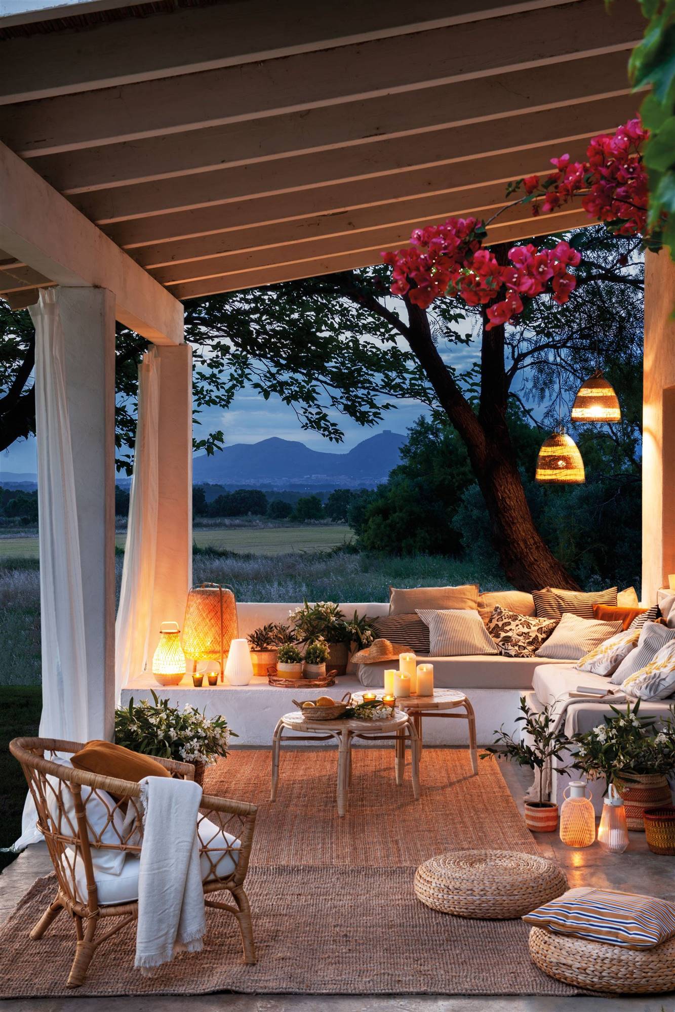 Beautiful Homes and Interiors