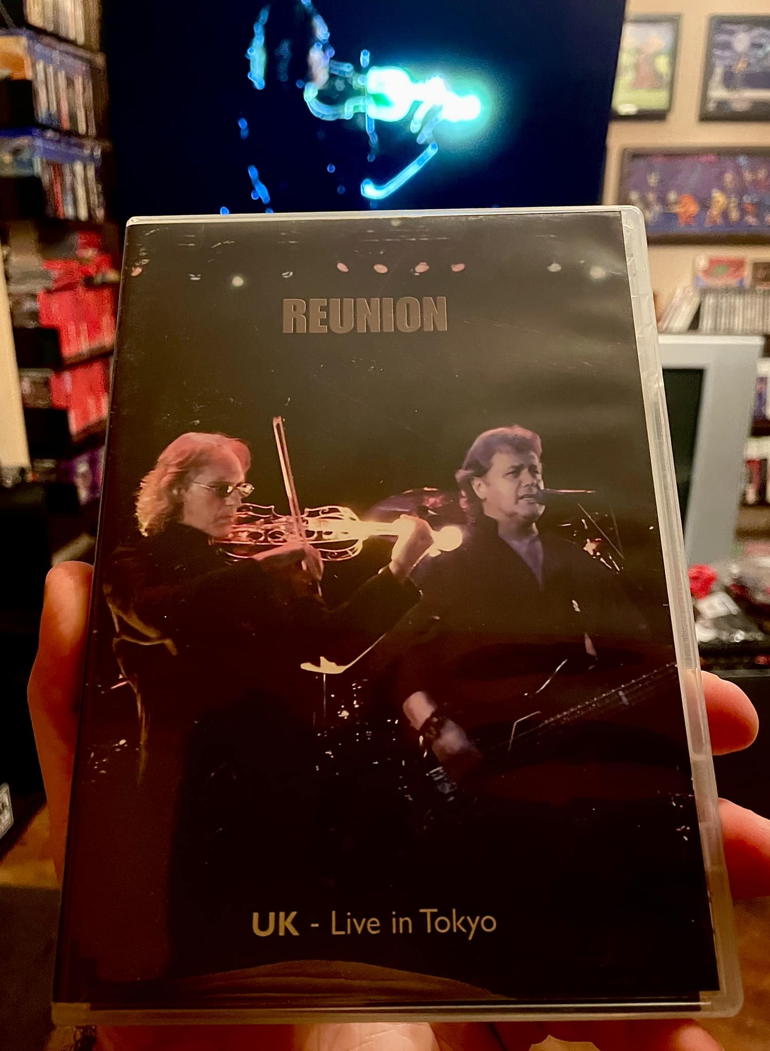 Great quality sound from this live performance