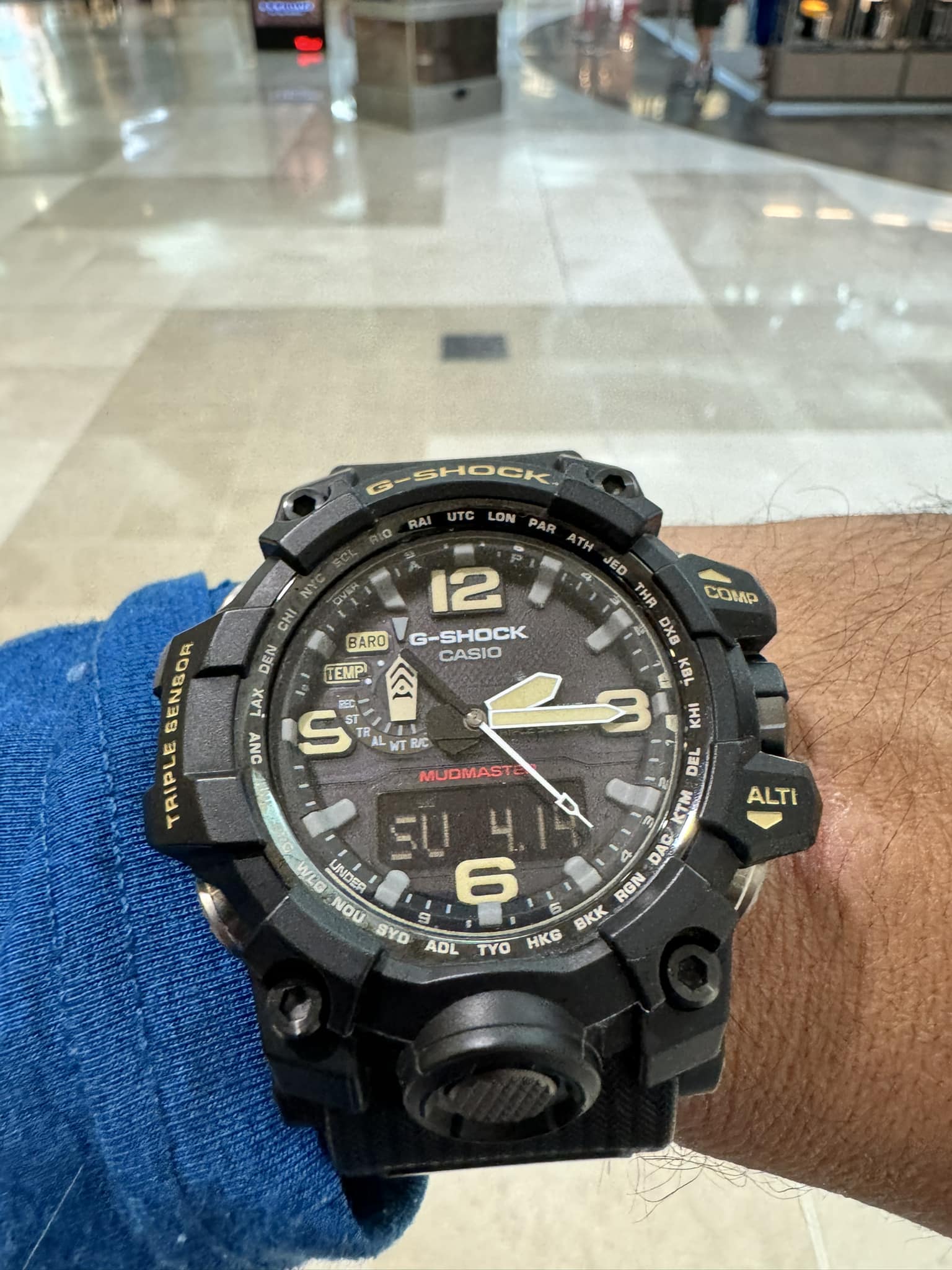 Gpw 1000 Authentic G Shock G-Shock Gravitymaster GPW-1000 Royal 