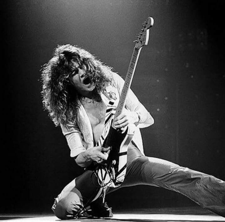 Baz fronting twisted sister | Darren Parsons
