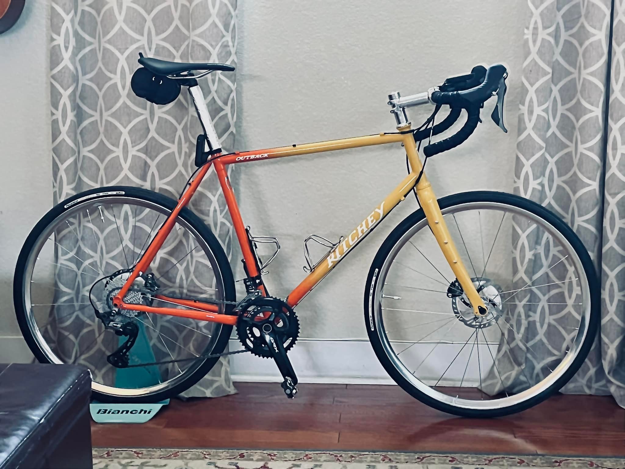 What Black Inc 48/58 wheels? All black or silver? Factor Bikes 