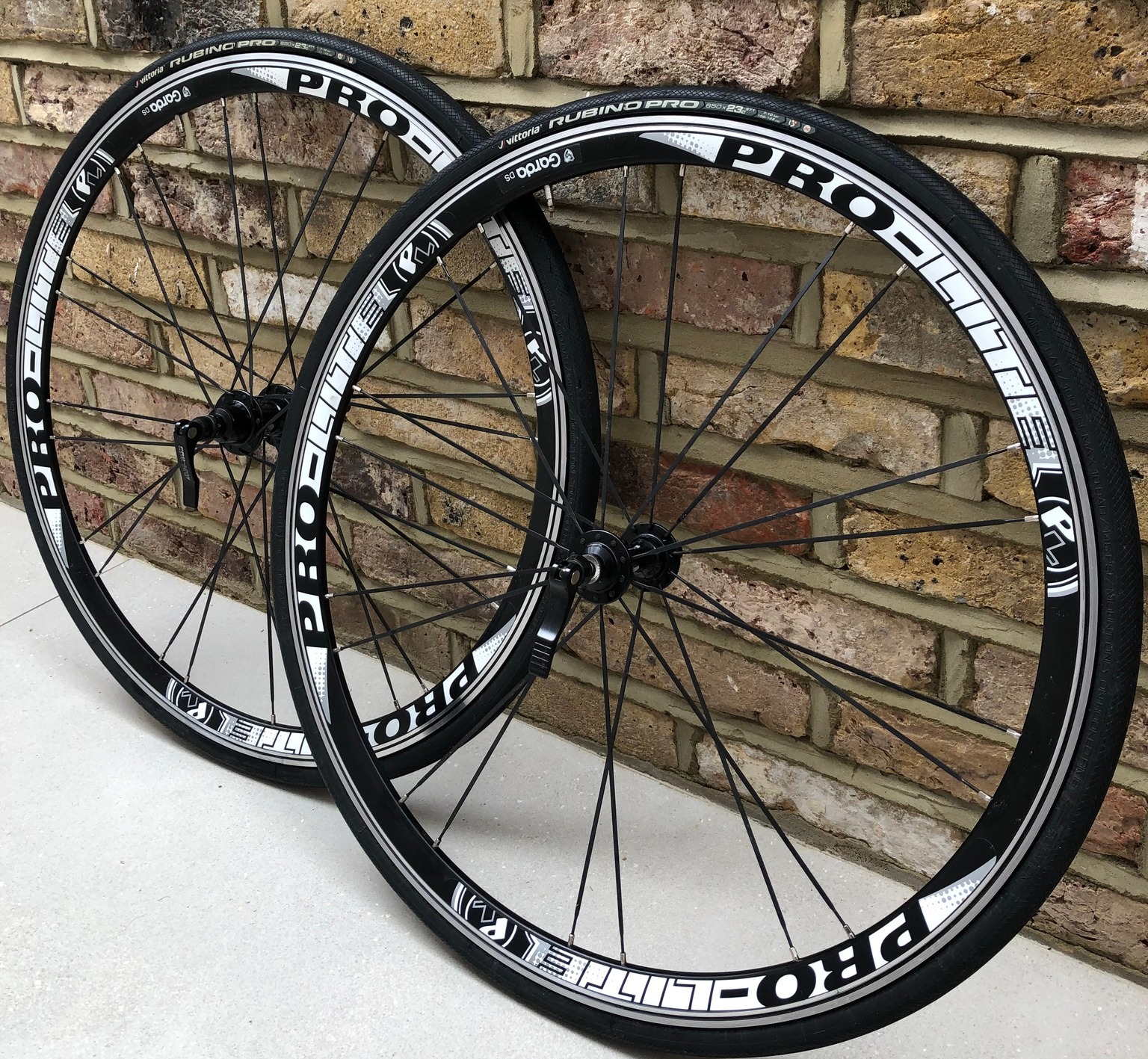 Pro Lite Garda wheelset for sale in good condition