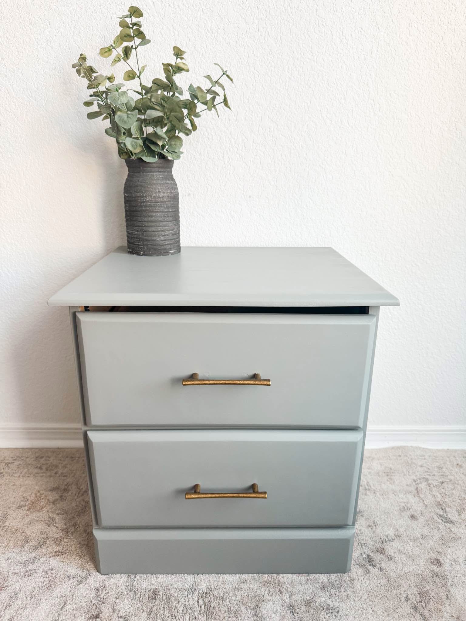 Saline County Home Decor/Furniture | Refinished 2-drawer nightstand ...