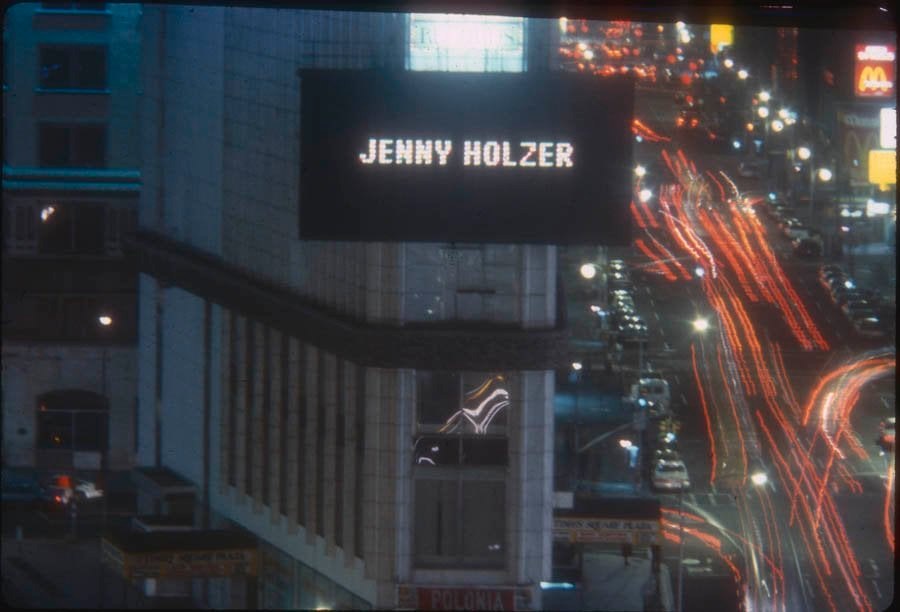 額装品/ジェニー・ホルツァー Times Spuare Jenny Holzer 額装品/ジェニー・ホルツァー Times Spuare Jenny Holzer 額装品