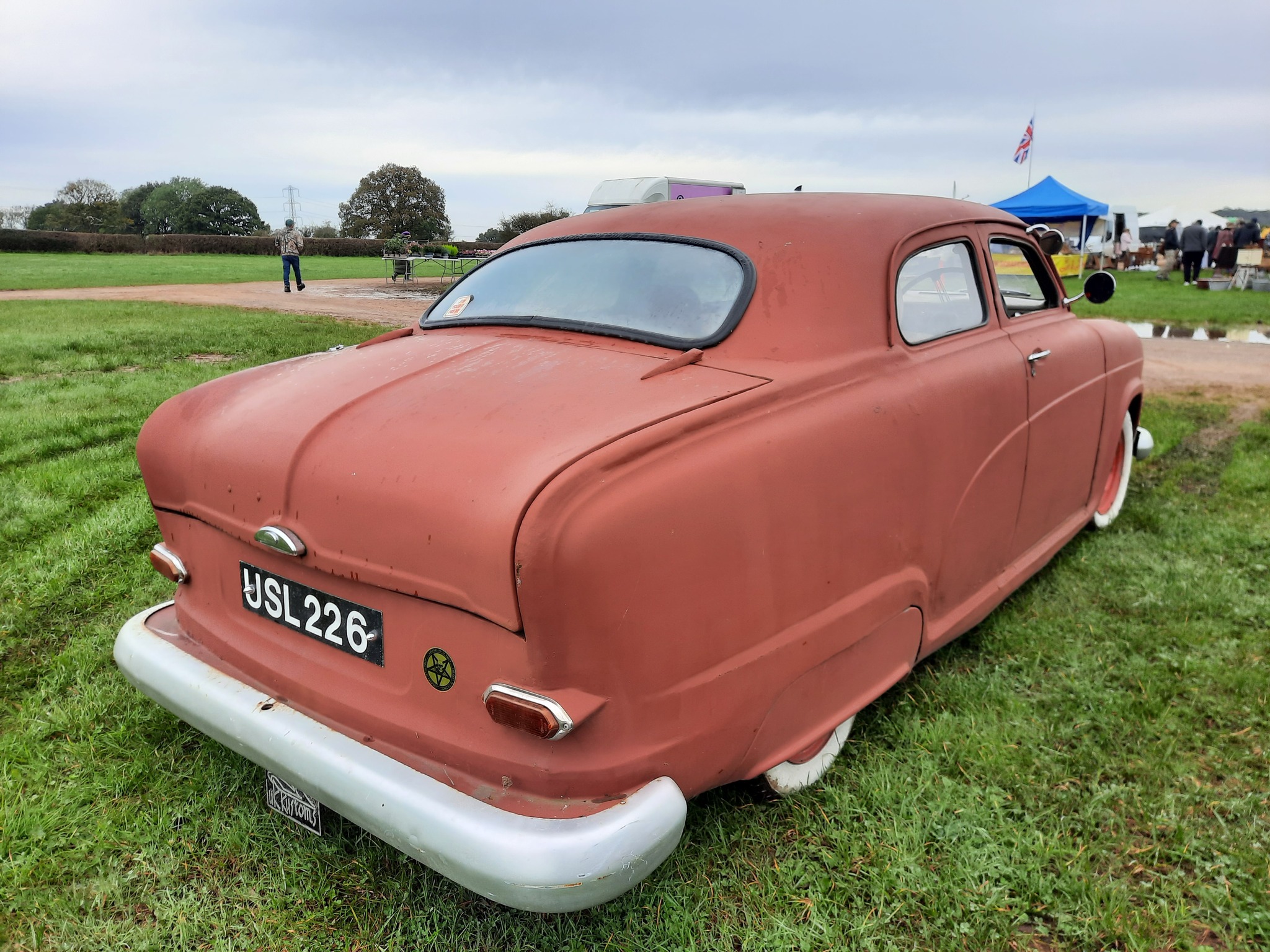 There's few of these left, its an Austin A50 Cambridge. They sold