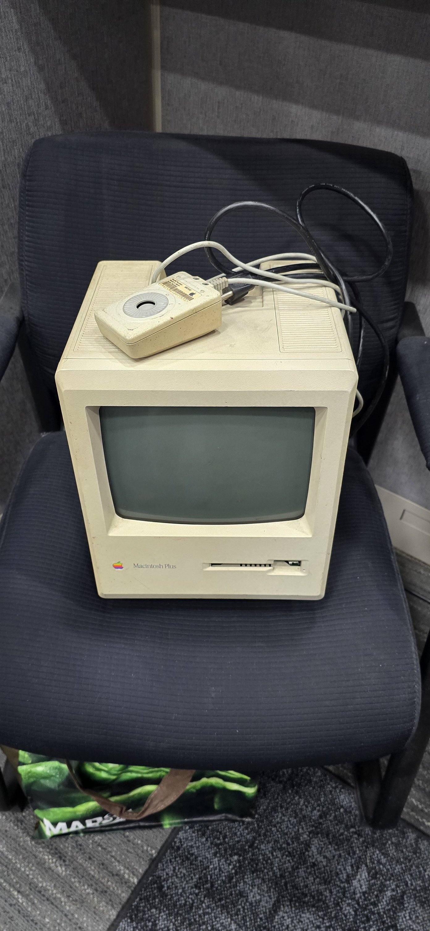 How to boot a Macintosh Classic that won't turn on?