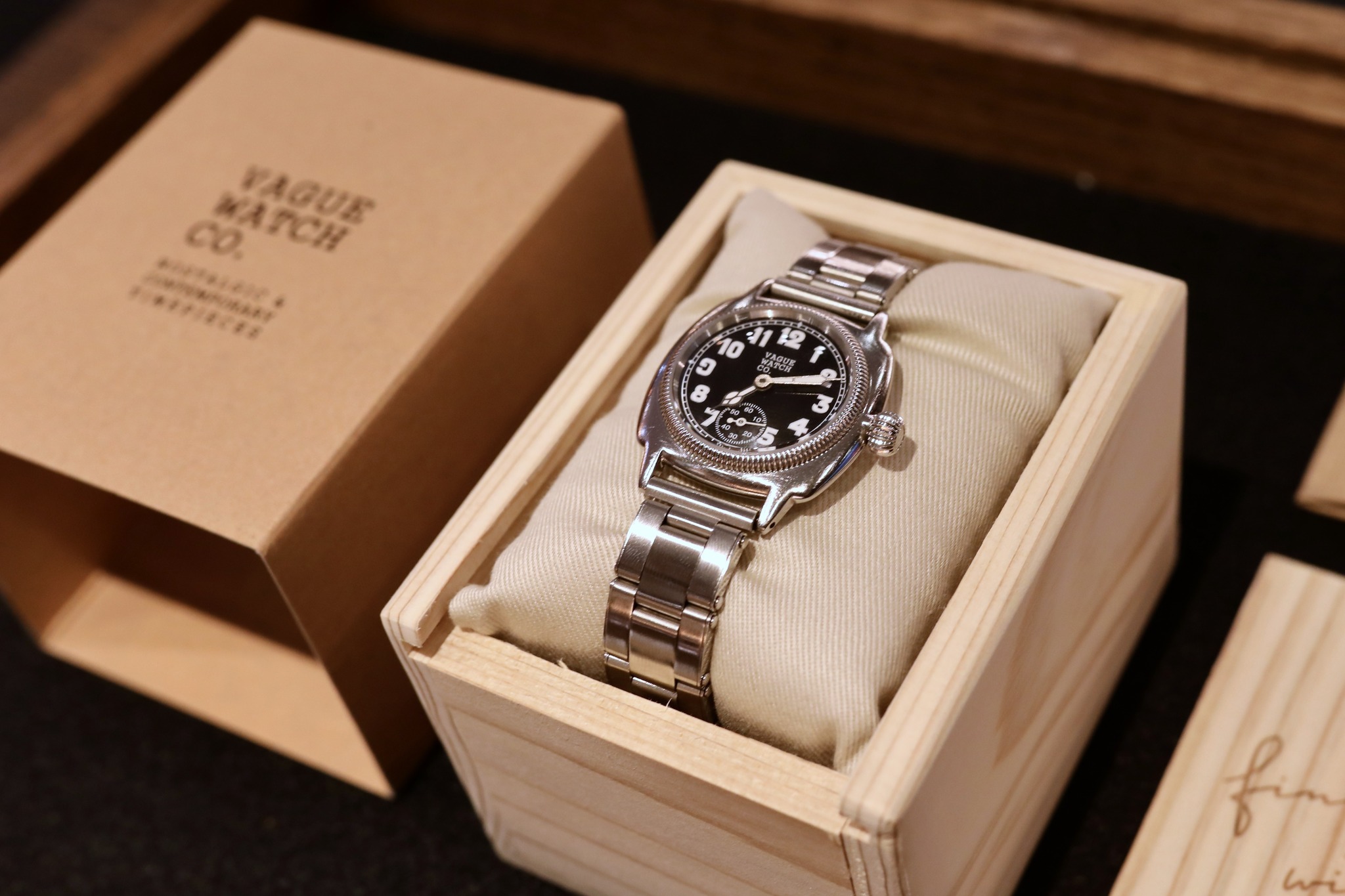 Vague Watch Co. - Coussin / Aged Black (Black) » 日本Yoshida Trade 