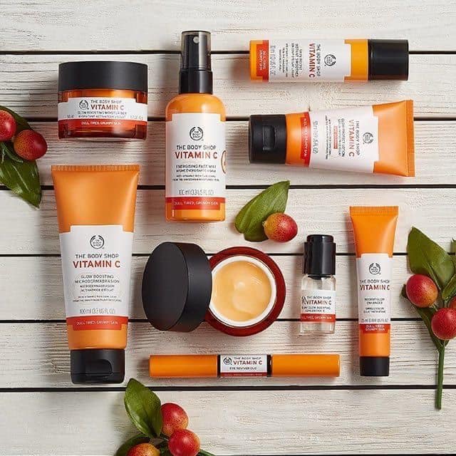 I always start with the Vitamin C.” 🧡 Dua Lipa recently shared her daily skincare and wellness routine with Vogue and guess what's front and centre? Altrient C. A clean, high-performance Liposomal