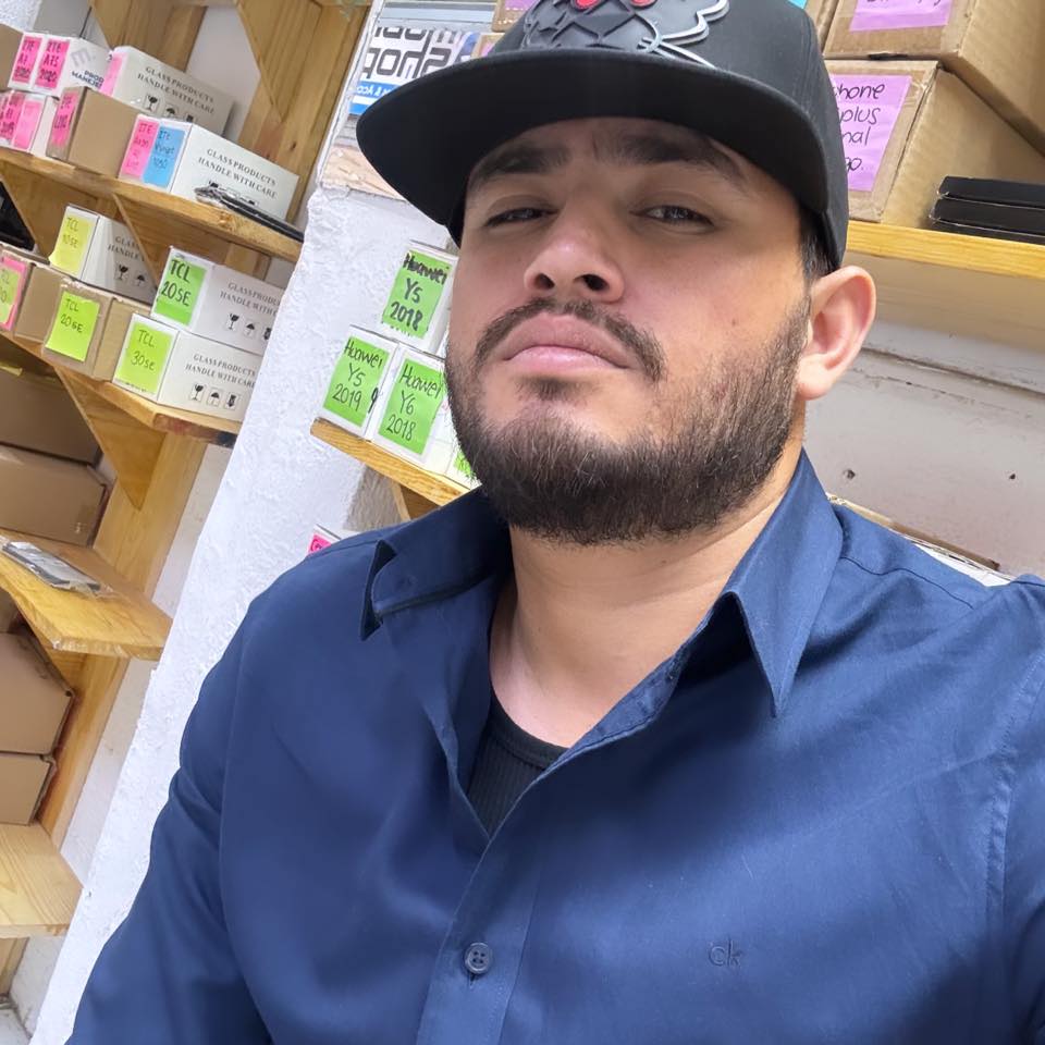 Victor Barraza