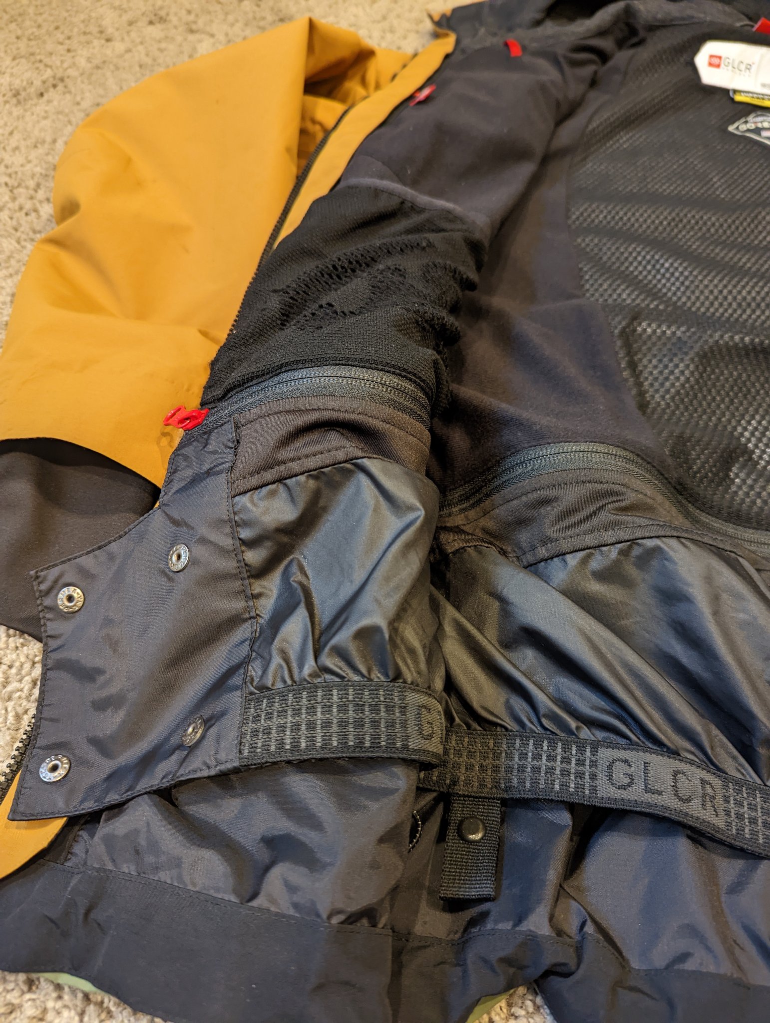 OUTFRIM* goggle jacket Sz M good condition *300 net* / *bt ovs tm* display picture 1