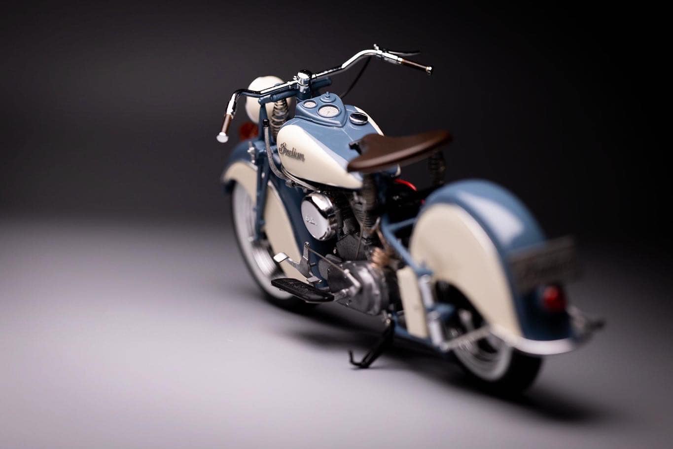 オートバイ・バイク GUNZE SANGYO 1941 INDIAN SPORT SCOUT 1941