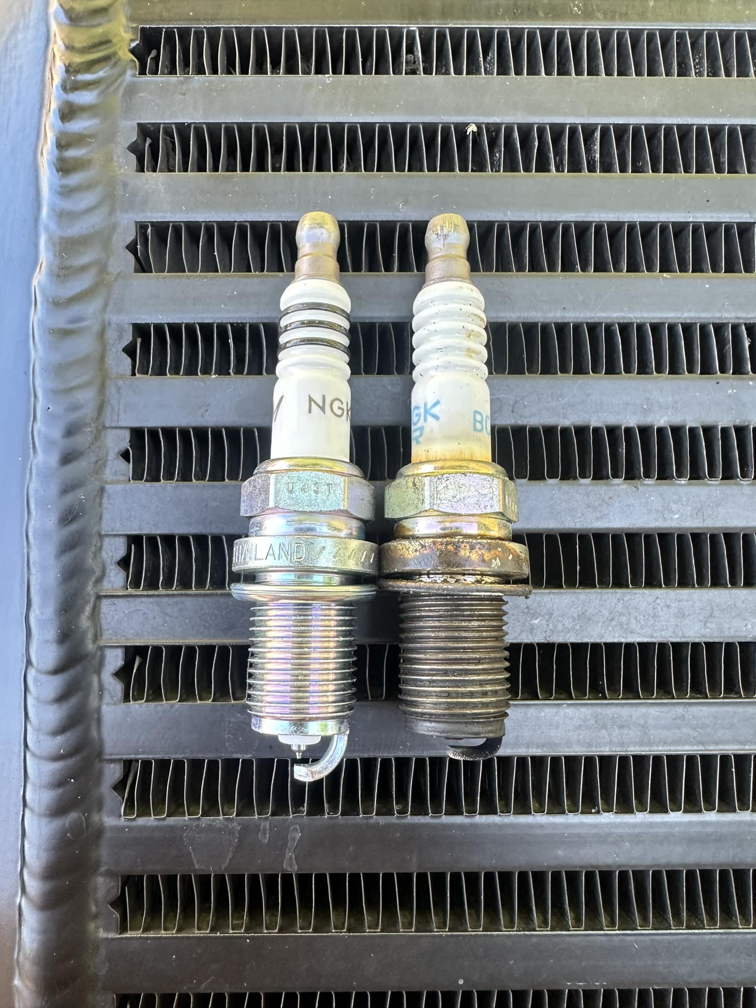 NGK Ruthenium HX Spark Plugs LTR6BHX 90495 - Set Of 4 For Ford Turbo Ecoboost Engines