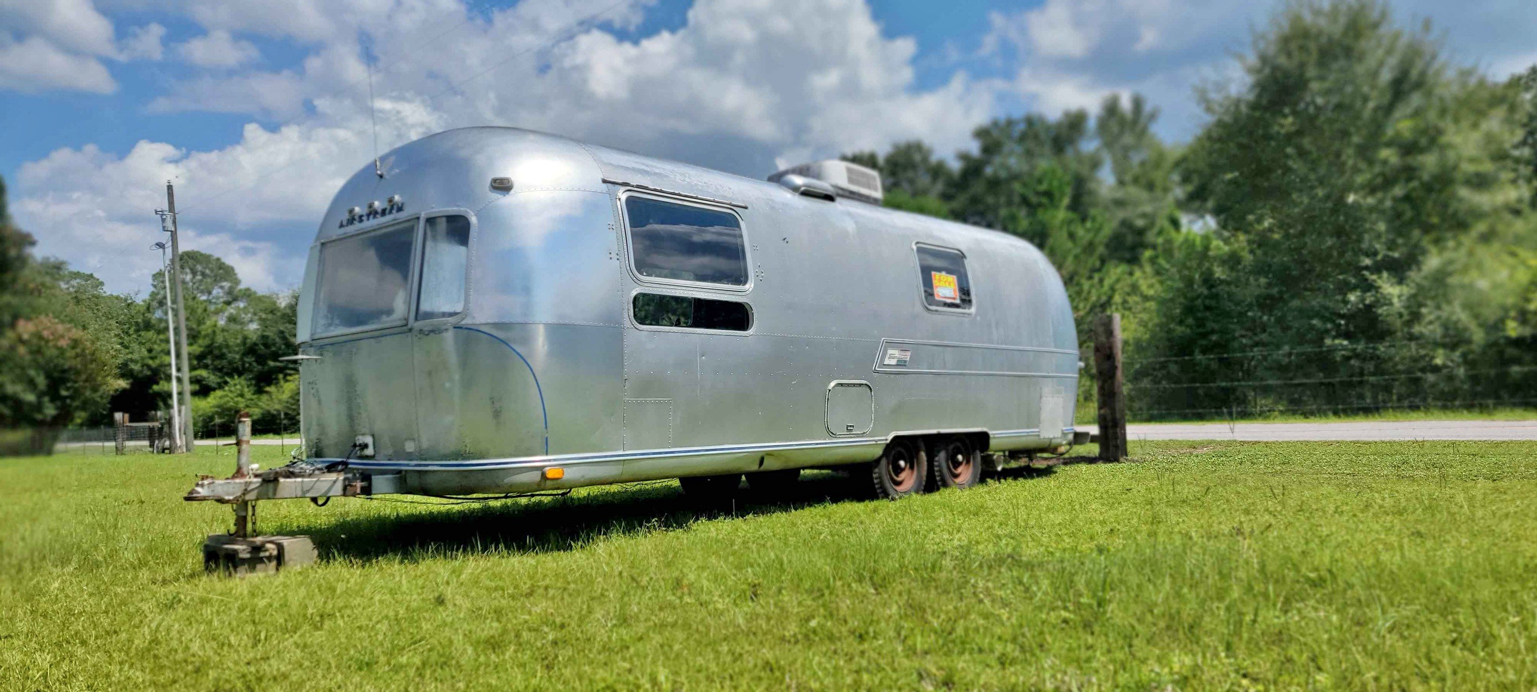 1973 Airstream Overlander RVs & Campers Mossy Head, Florida