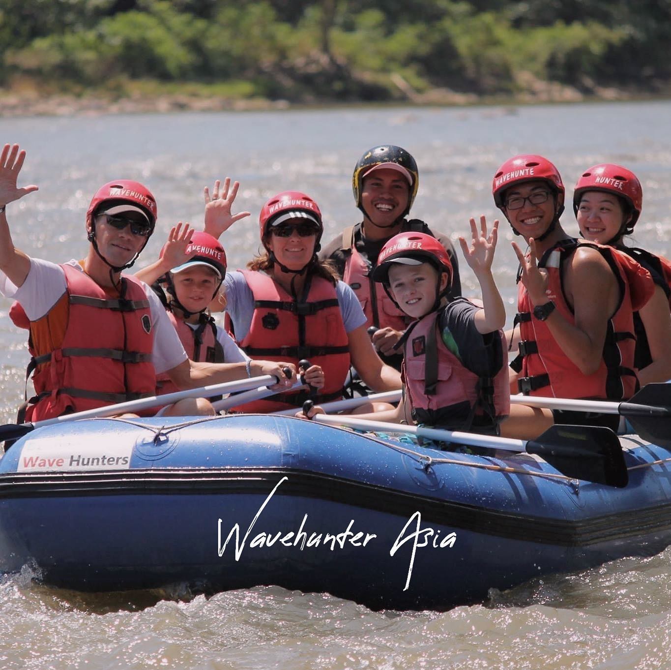 Wavehunterasia - “smile and wave boys, smile and wave” - skipper ...