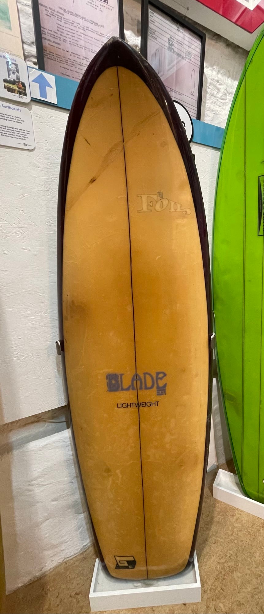 Duke's 1928 Flying V surfboard - Scroll down for pics and history: