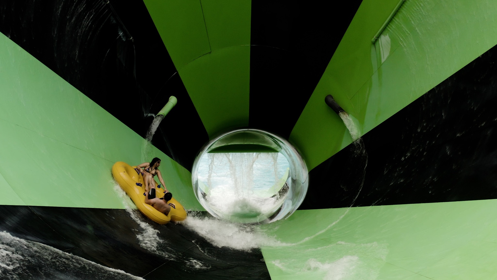 Splish Splash - Alien Invasion is definitely out of this... | Facebook