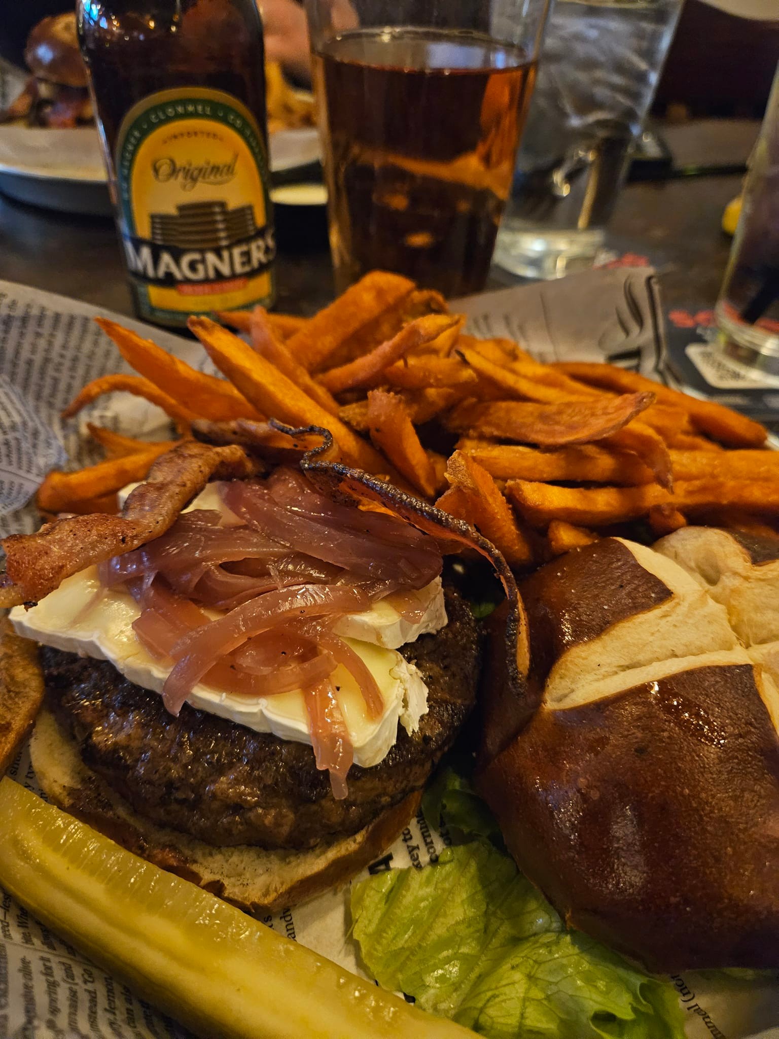 FATDUCK TAVERN & GRILL