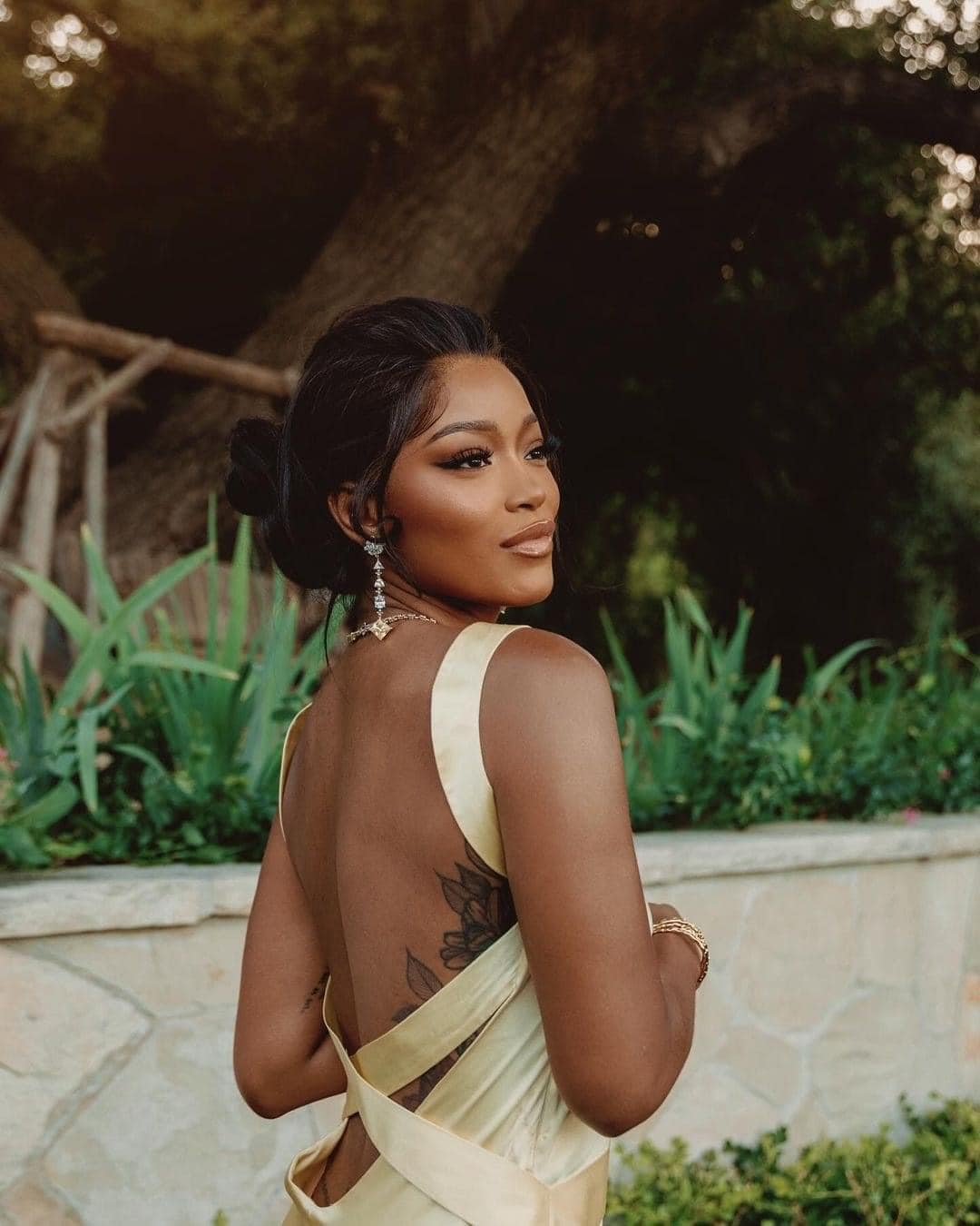 Keke Palmer shimmers in gold as she celebrates her 31st birthday with son Leodis, baby daddy That Man and other family and friends 🤎💛💛🤧