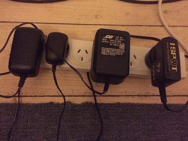 Should I mod my Boss CE-3 for 9v power supply?