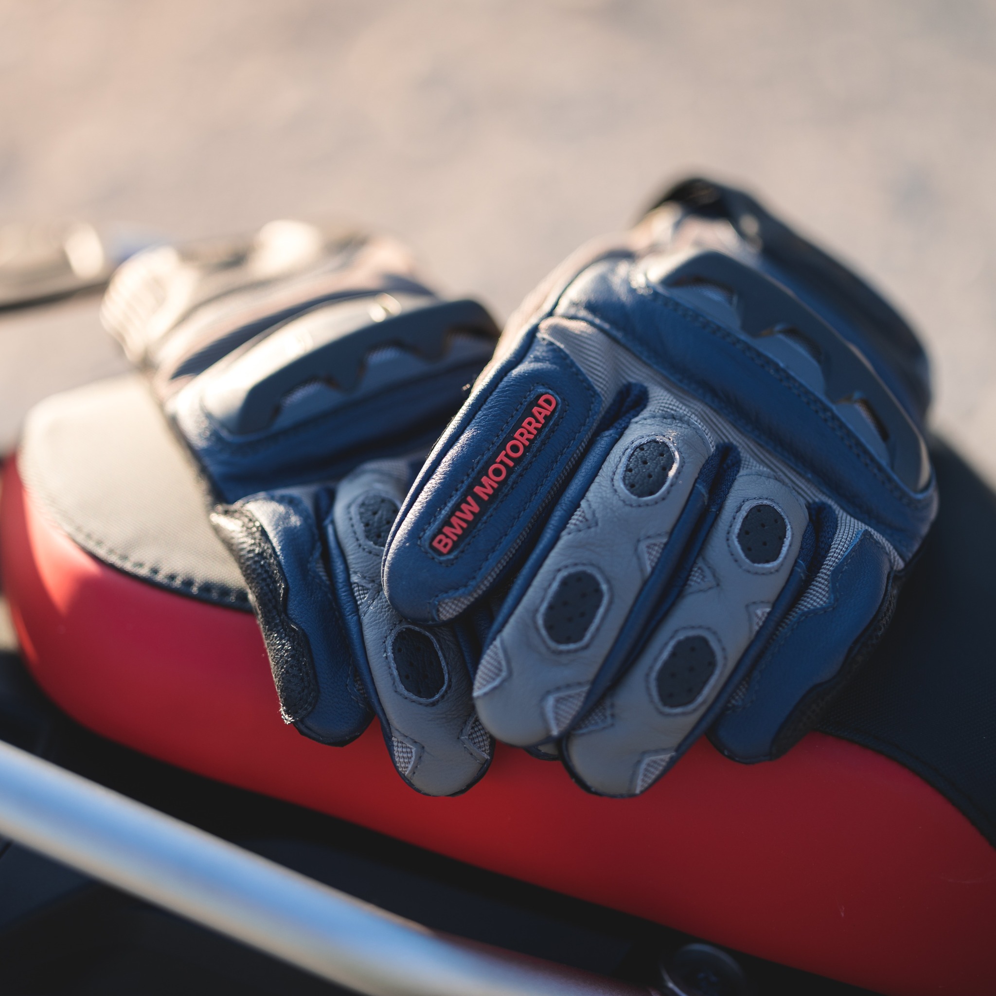 BMW MOTORRAD GS Puna GORETEX グローブ 9-9 BMW 2 in 1 Gloves Review