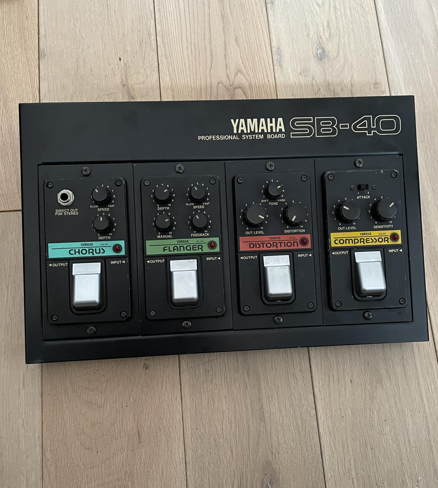 ギター YAMAHA SB-40 Professional System Board Yamaha sb40 modular effects unit