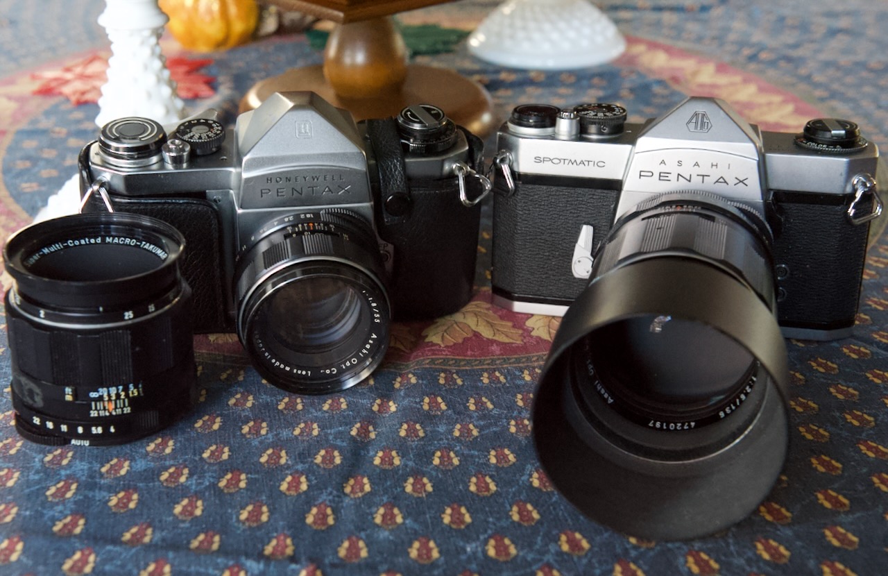 Pentax LX dream setup with FA-2 finder and 43mm f1.9 limited lens