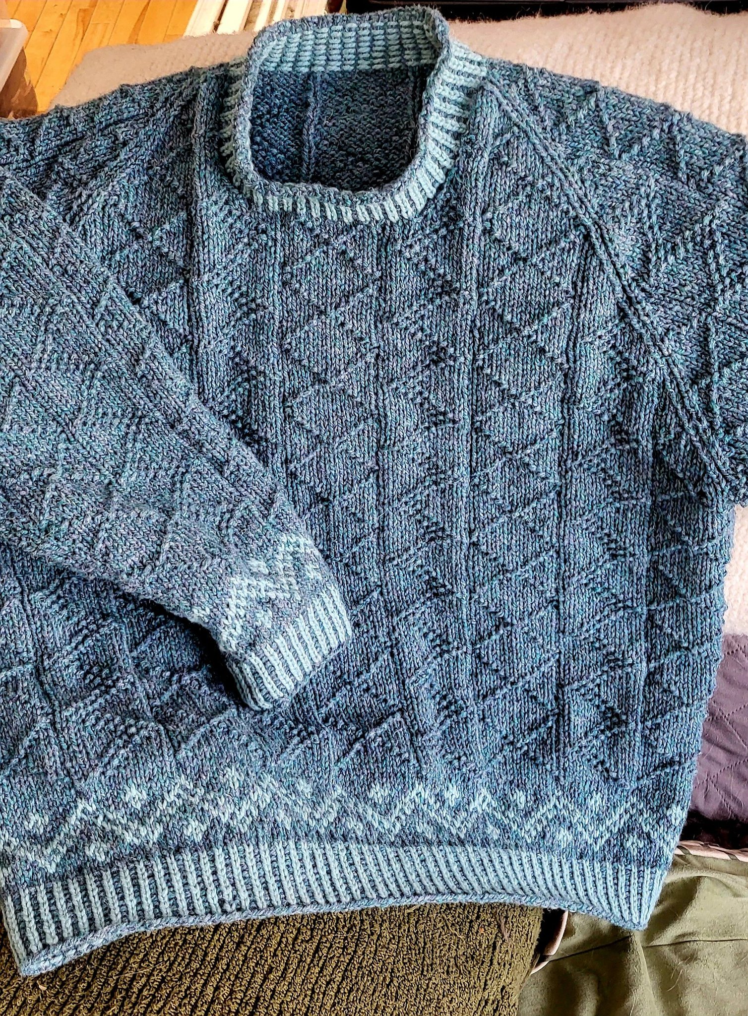 Newfoundland Pullover knitting pattern with raglan sleeves