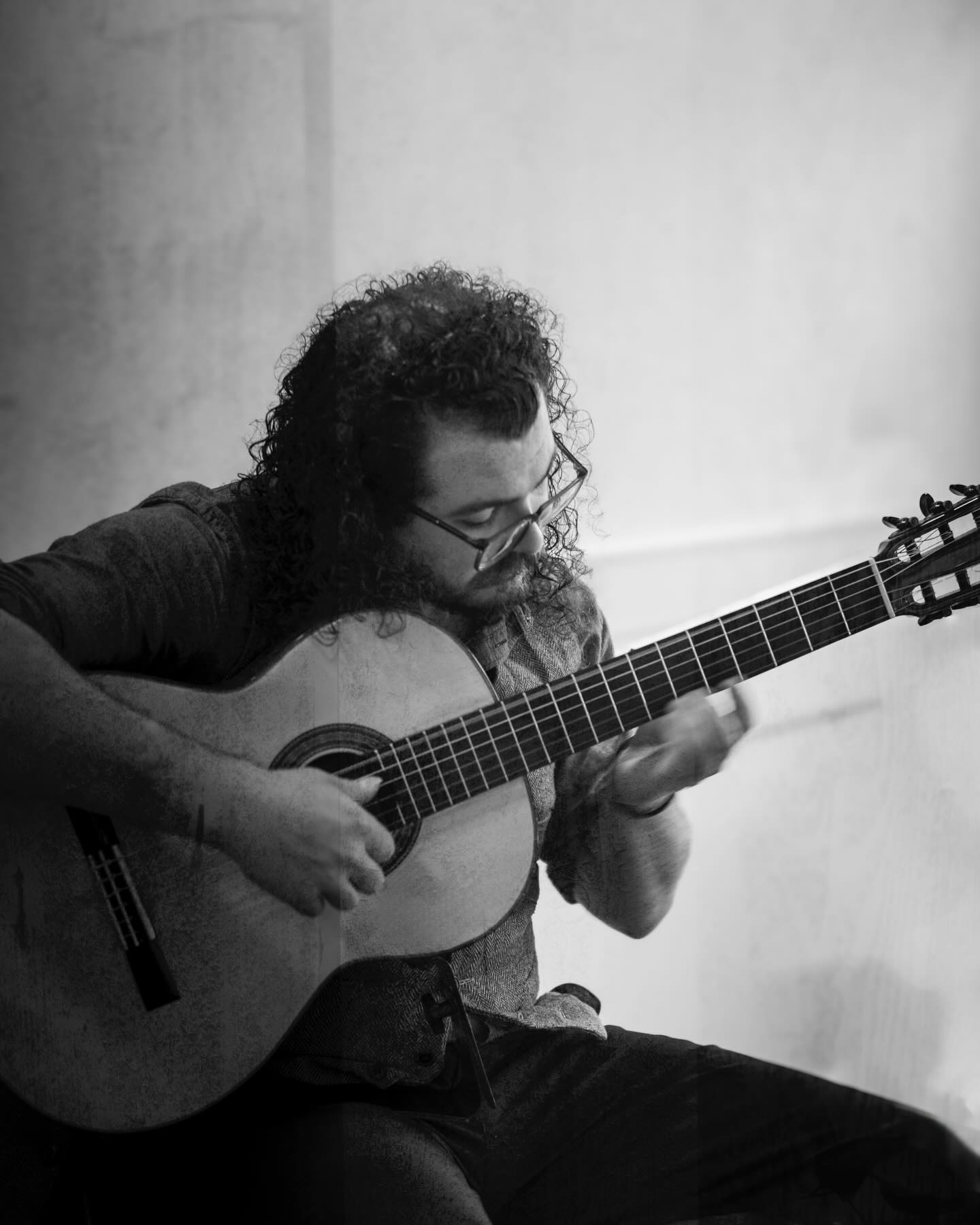 LIVE MUSIC at Stan and Joe's-West: SIMBA (Zach Simba Simms ) -Sunday Night
