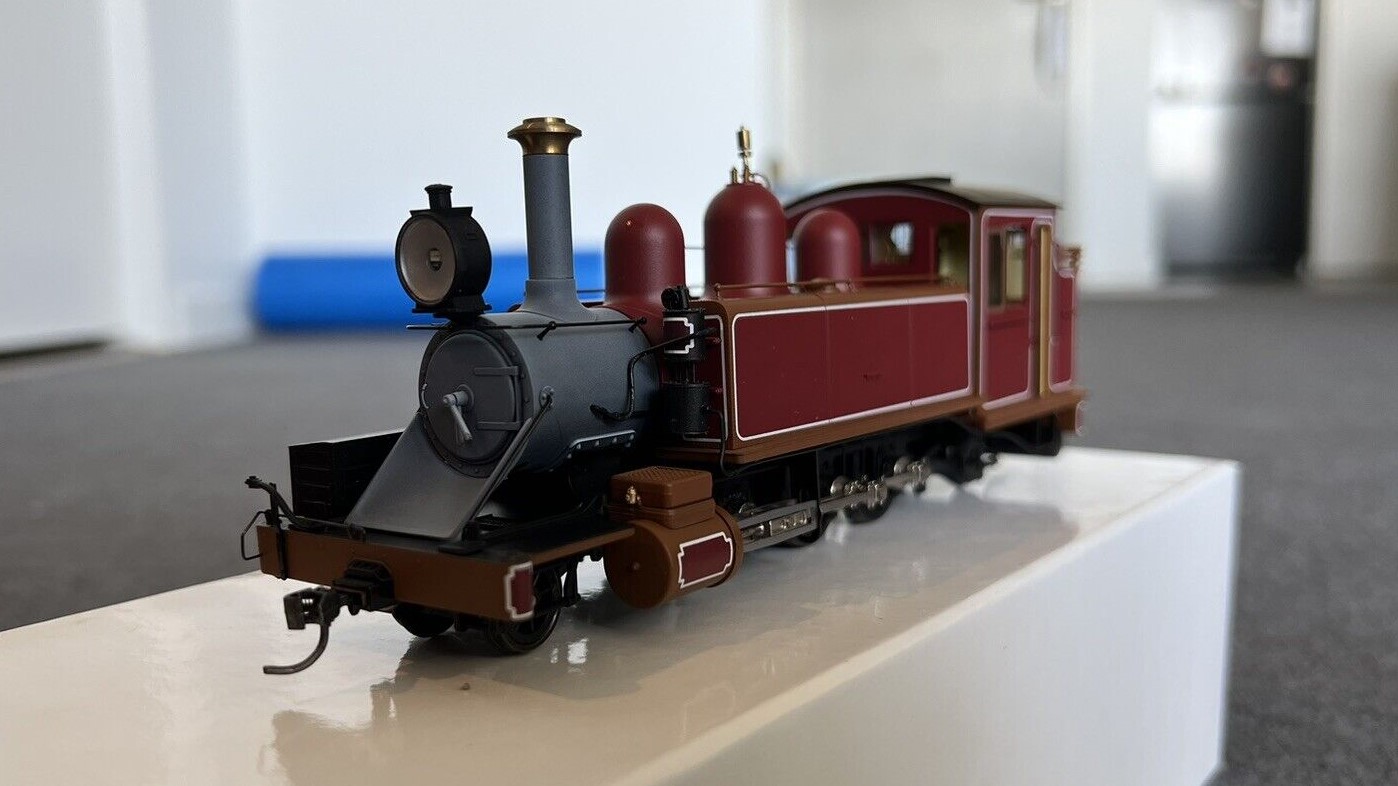 Vintage On3 2-6-0 locomotive models