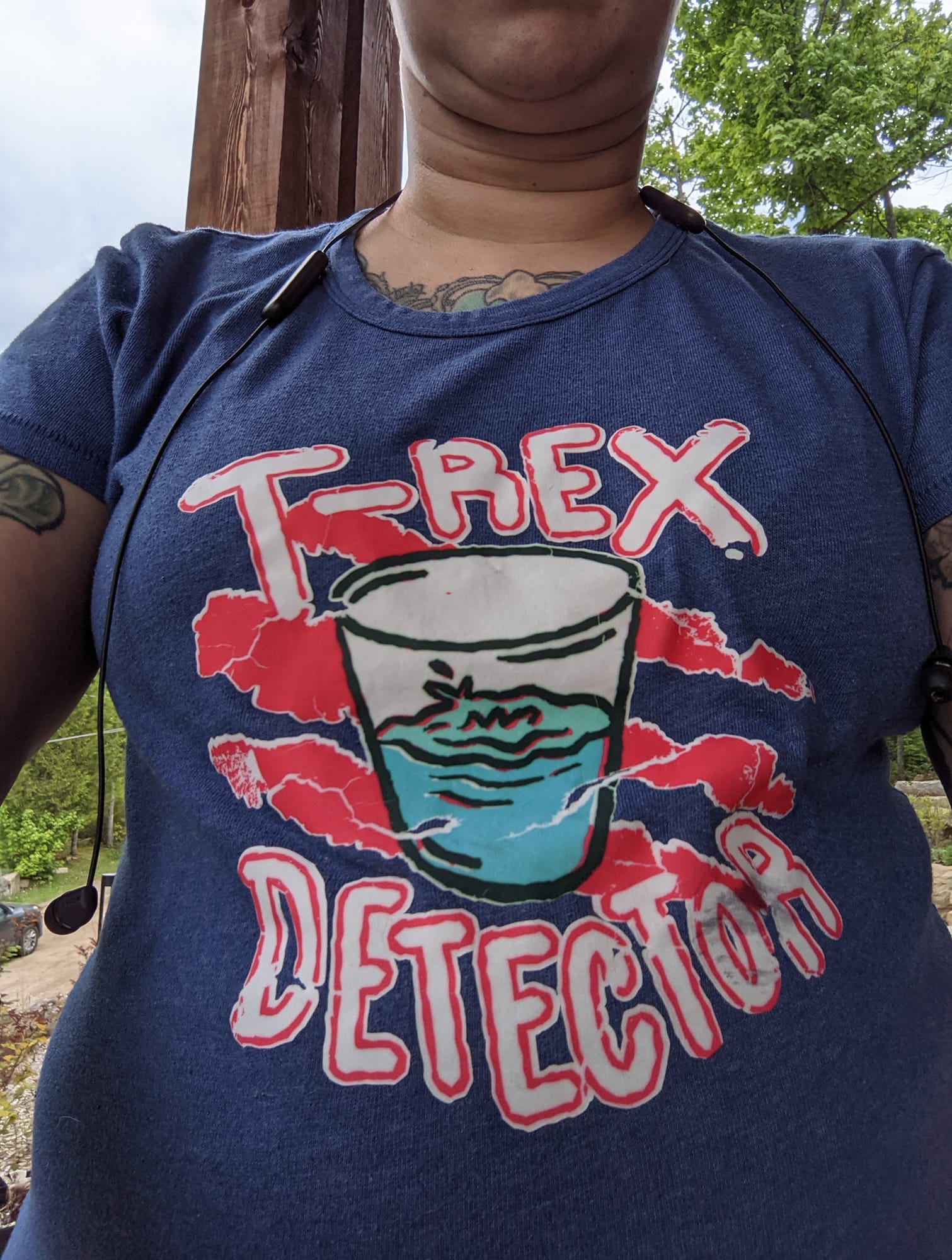 🤩 PaleoArtist Ray Troll makes dinosaur shirts!!