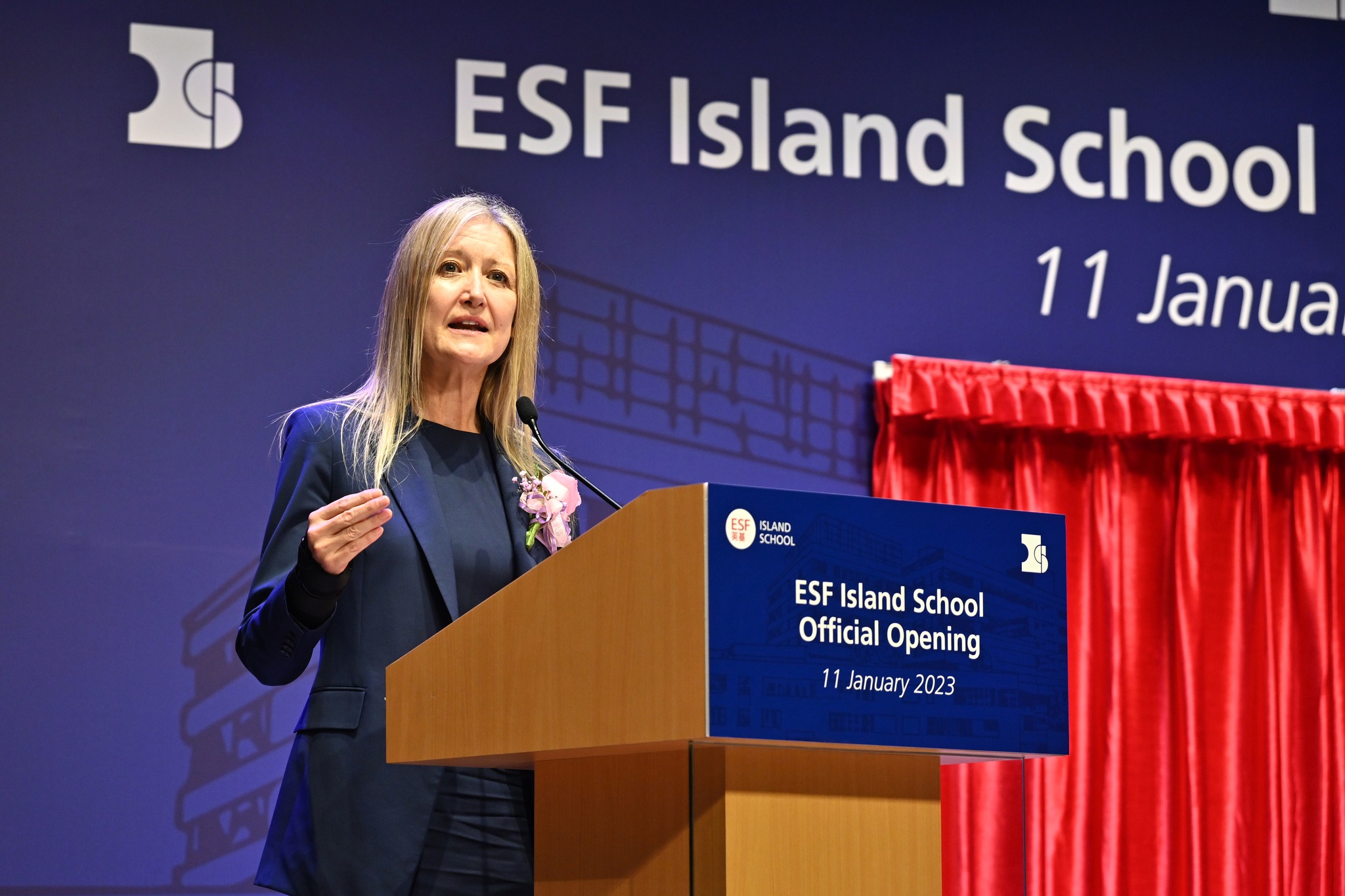 The Secretary for... - Island School Alumni Association