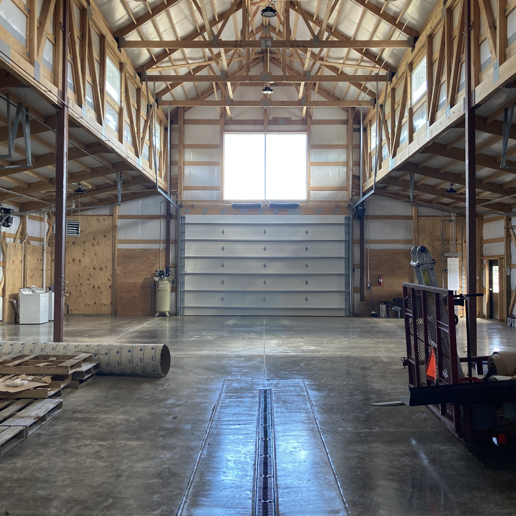 This stunning black monitor #barn is a... - Walters Buildings | Facebook